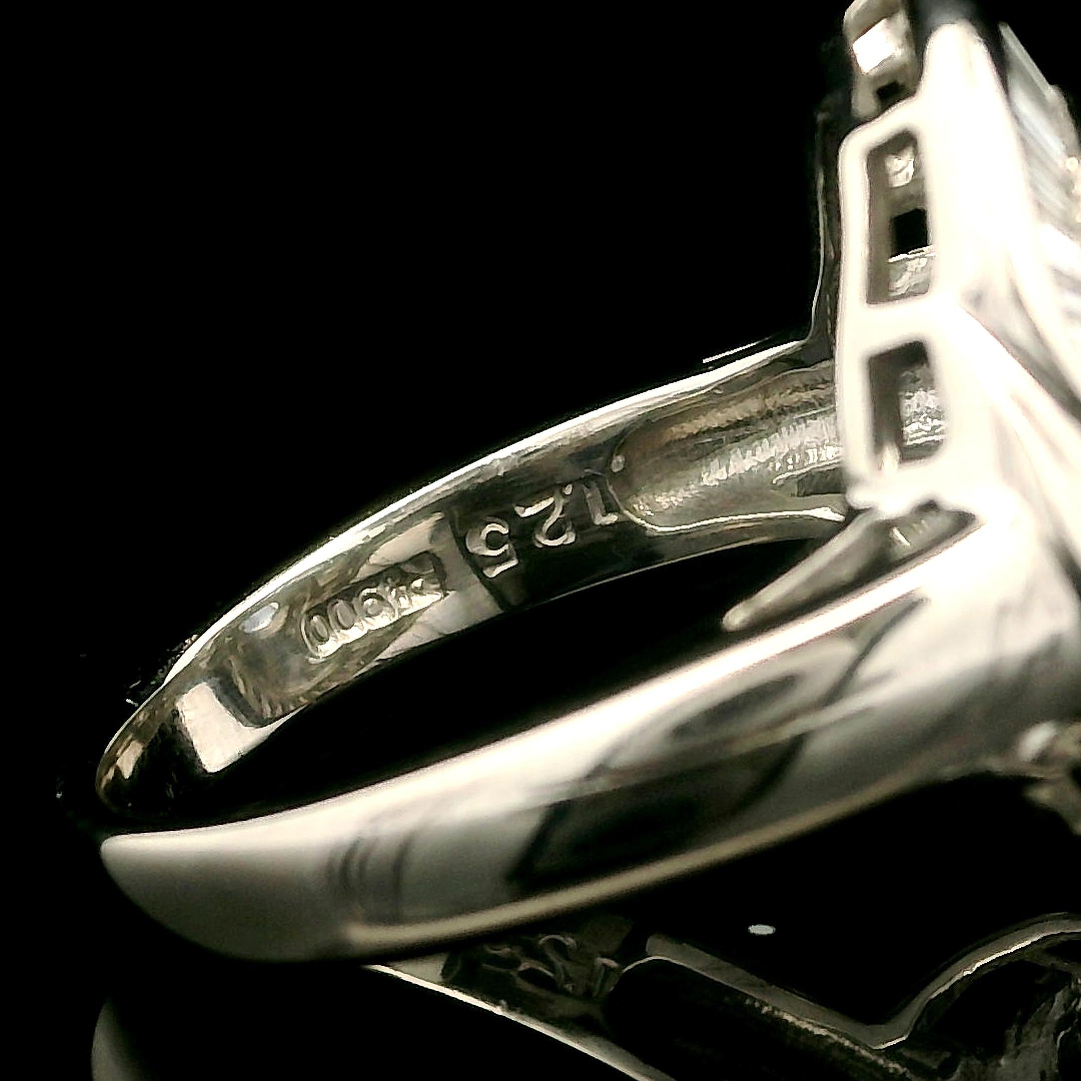 Platin GIA 2,57ctw keine Hitze Burma Saphir Diamant Low Profile Ballerina Ring im Zustand „Hervorragend“ im Angebot in Montclair, NJ