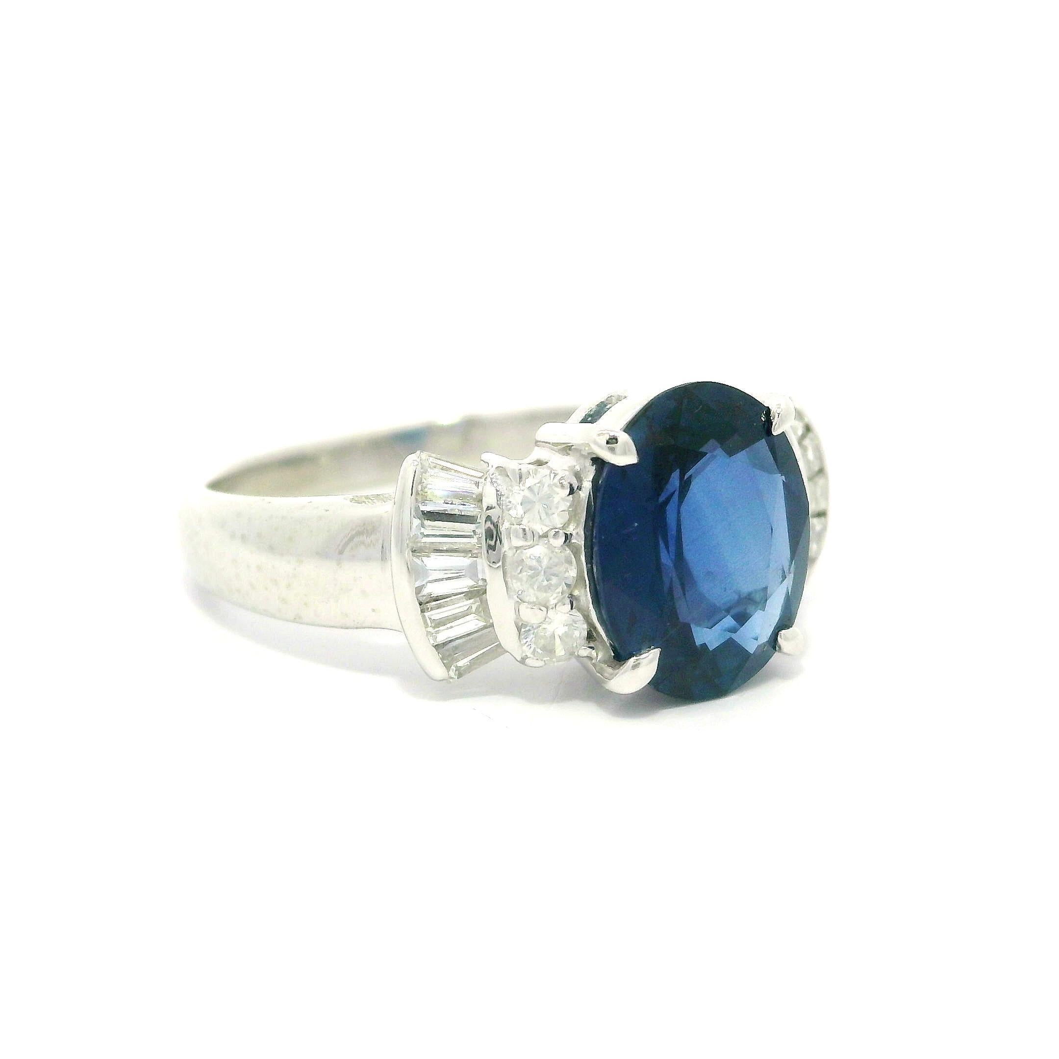 De las mujeres Anillo de Platino GIA 2.59ctw Zafiro Azul Real Ovalado Diamante Baguette Redondo en los Laterales en venta