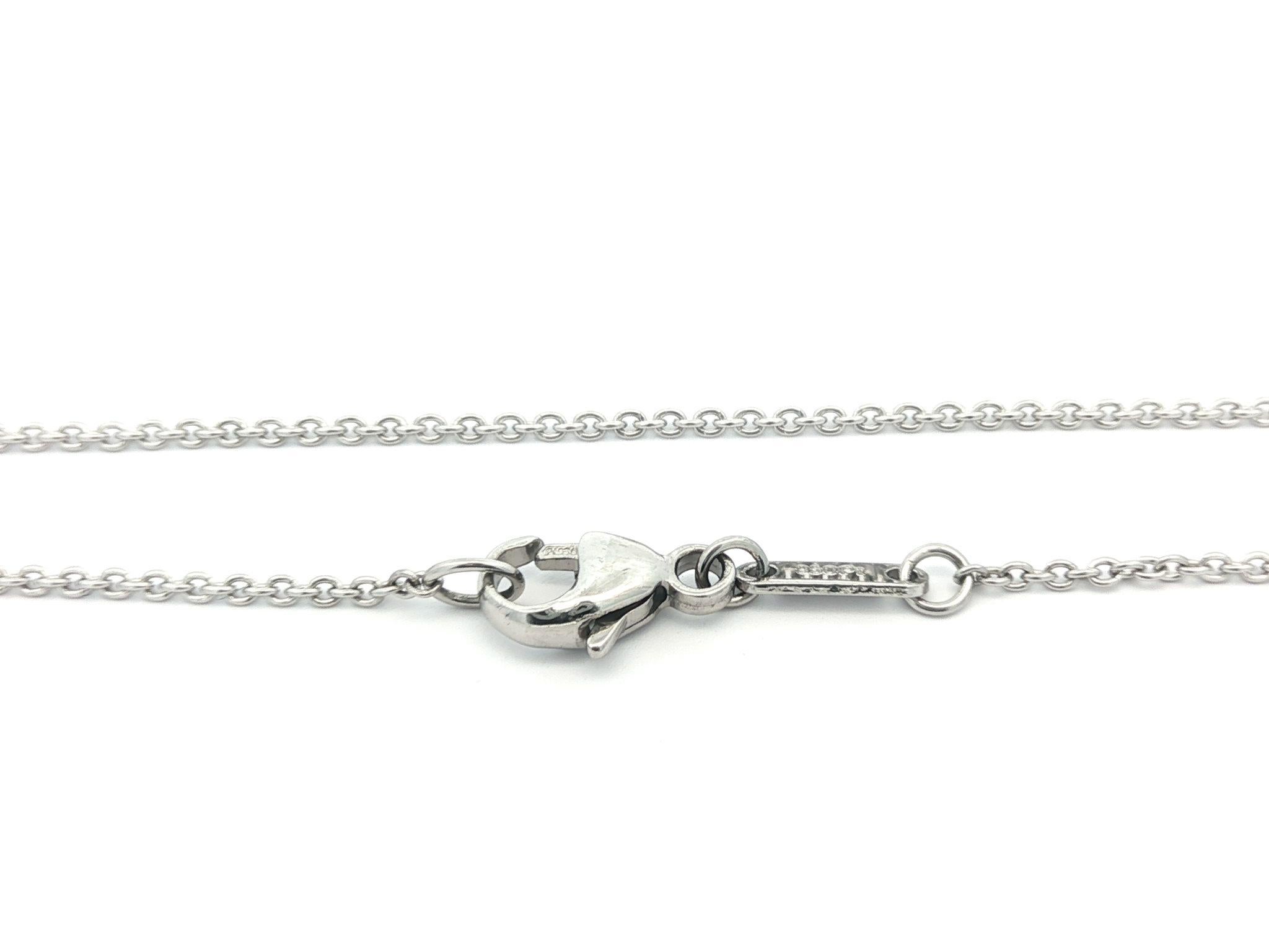 --Pierre(s) :...
(1) Rubis naturel véritable - taille brillant en cœur - serti - couleur rouge vif - chauffé - 1,99ct (exact, estampillé)
*Voir les détails de la certification ci-dessous*.
(15) Diamants naturels authentiques - taille ronde brillante