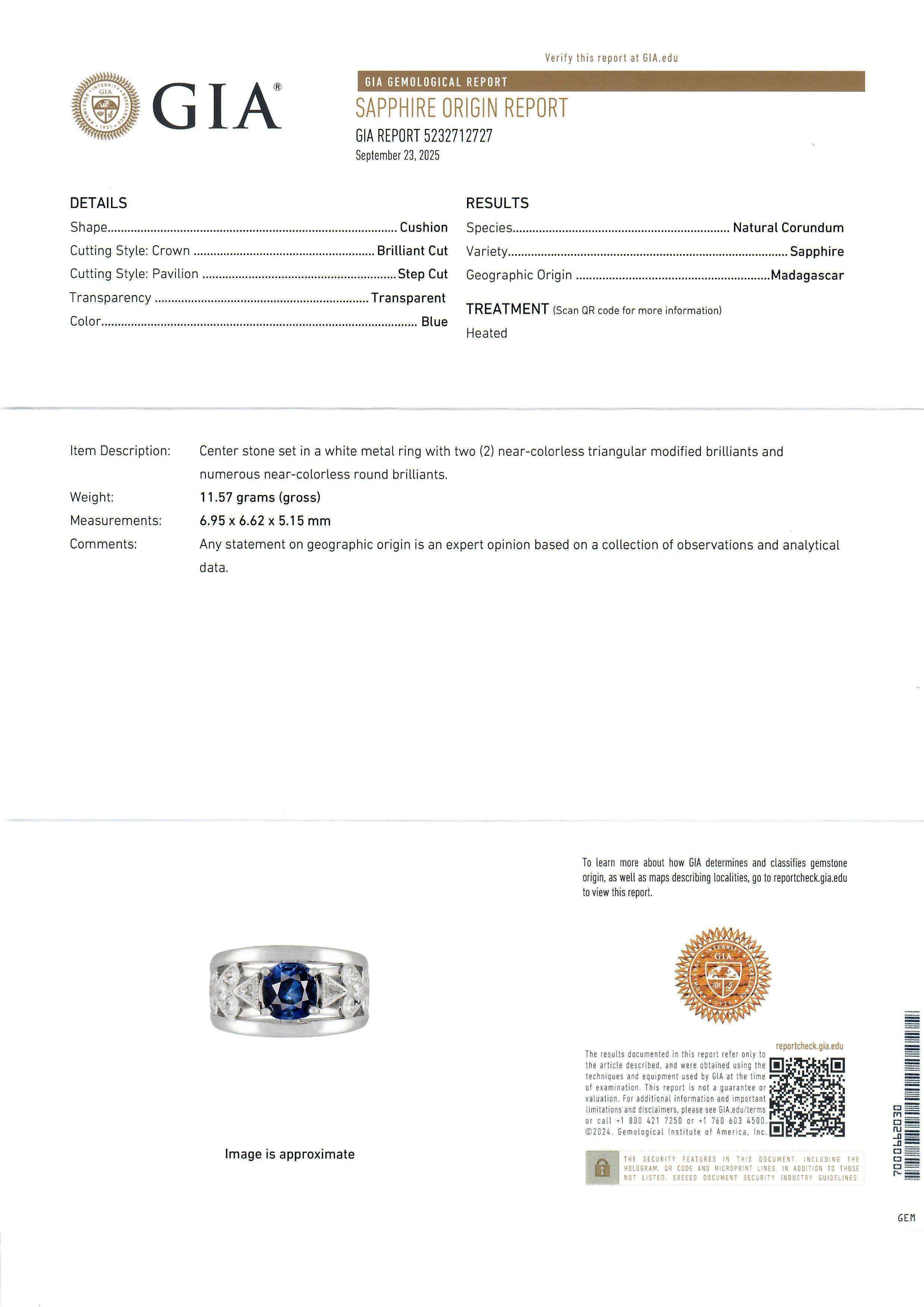 Platino GIA 2,74ctw zaffiro a cuscino con diamanti ai lati della fascia larga in vendita 9