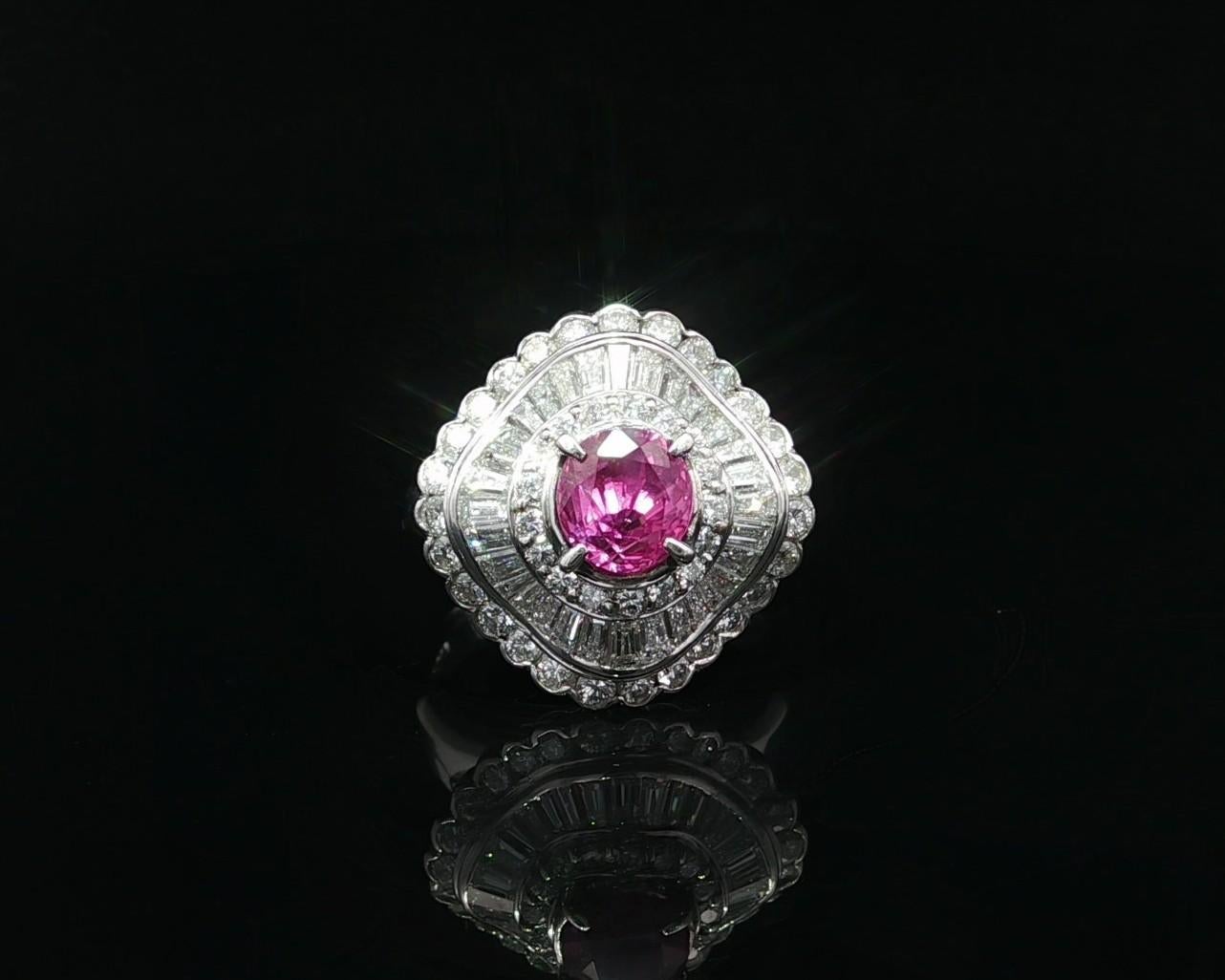 --Piedra(s):--
(1) Zafiro auténtico natural - talla brillante oval - engastado - color rosa vivo - calentado - Ceilán- 100% natural -1,35ct (exacto)
** Ver detalles de certificación a continuación para obtener información completa **
Numerosos