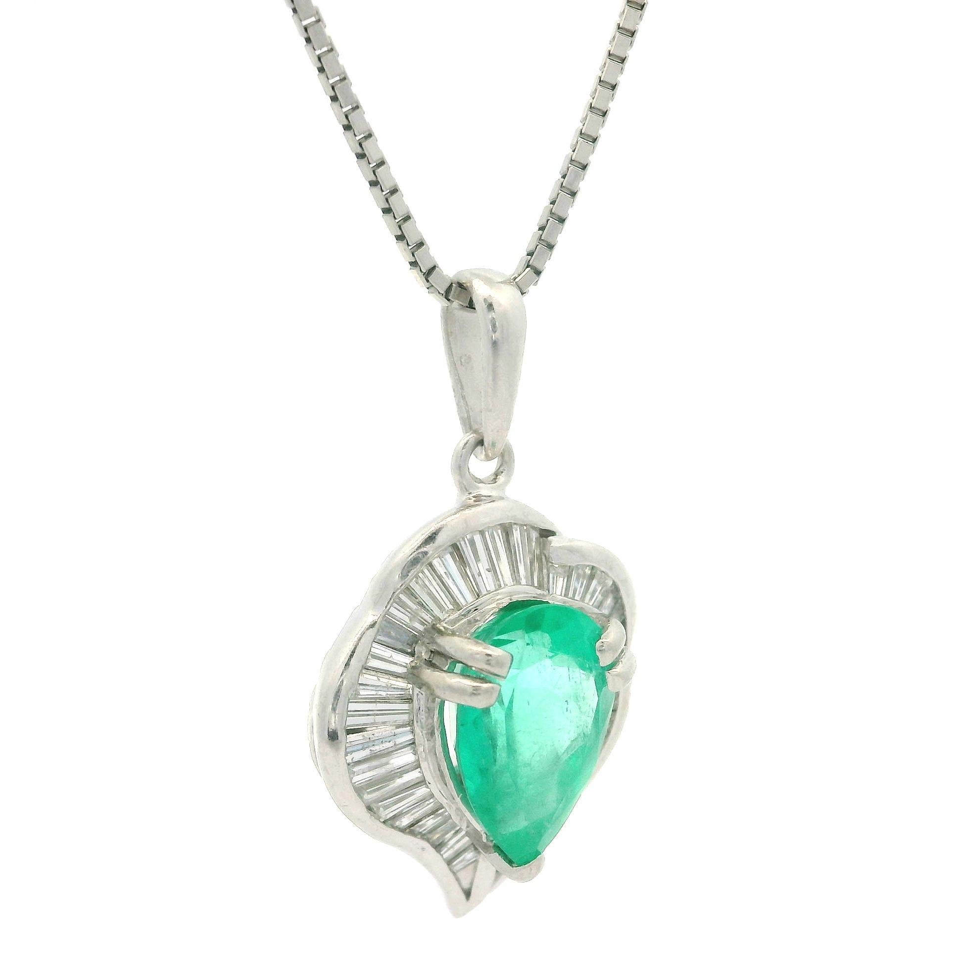 Women's Platinum GIA 2.78ctw Pear Colombian F1 Emerald & Diamond Pendant Necklace For Sale