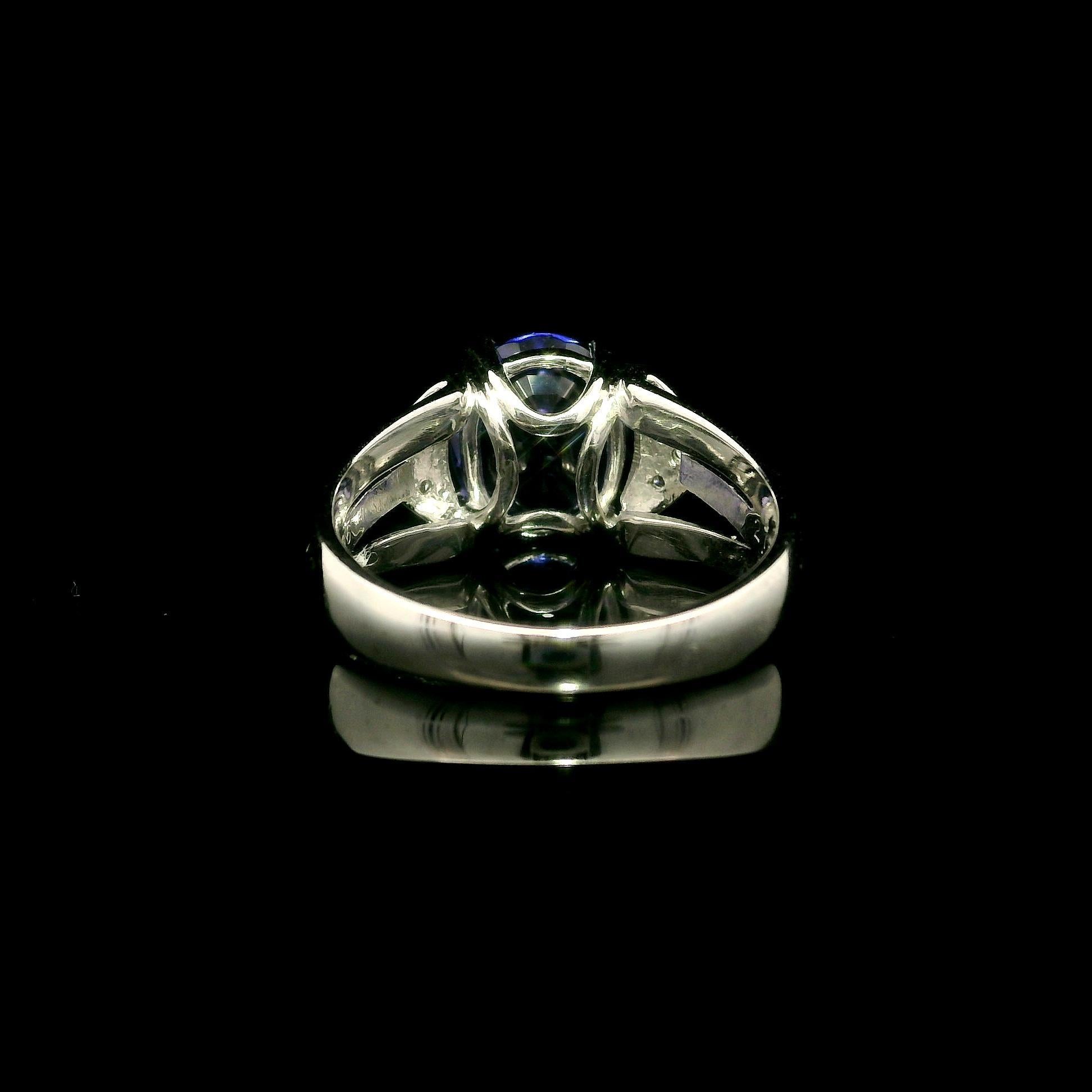 Platin GIA 2,81ctw Oval Tansanit w / Diamant Seiten Split Shank Cocktail Ring im Zustand „Gut“ im Angebot in Montclair, NJ