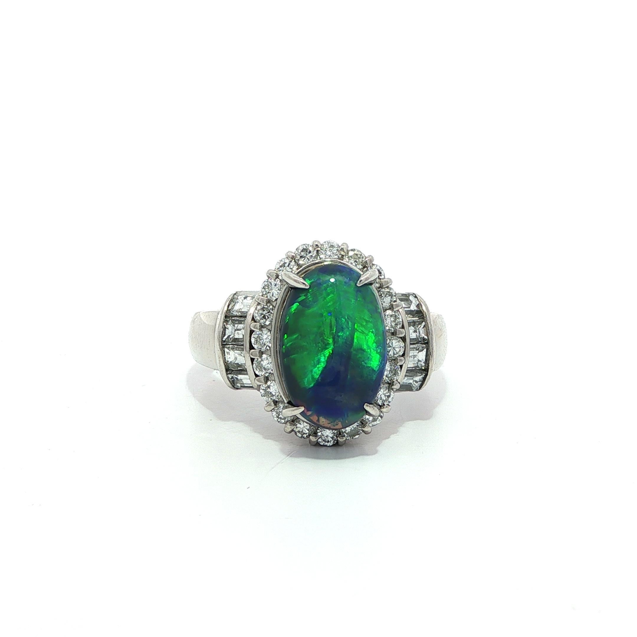 Bague en platine GIA 2.93ctw Oval Cabochon Black Opal W/ Diamond Halo & Sides Ring en vente 13