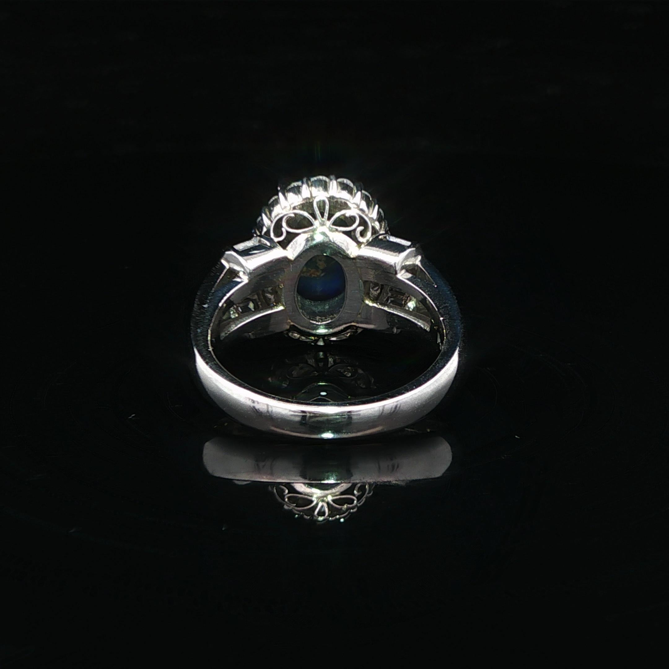 Bague en platine GIA 2.93ctw Oval Cabochon Black Opal W/ Diamond Halo & Sides Ring en vente 1
