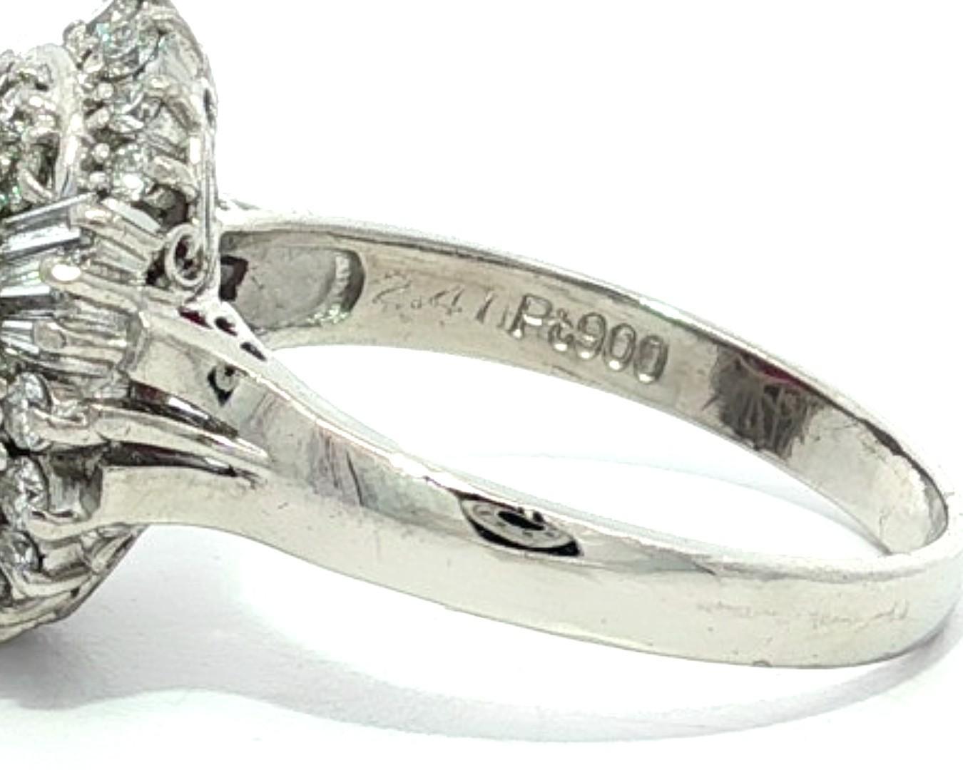 Platino GIA 2,98ct Burma No Heat Star Ruby con vortice di diamanti Mini Ballerina Ring in vendita 7