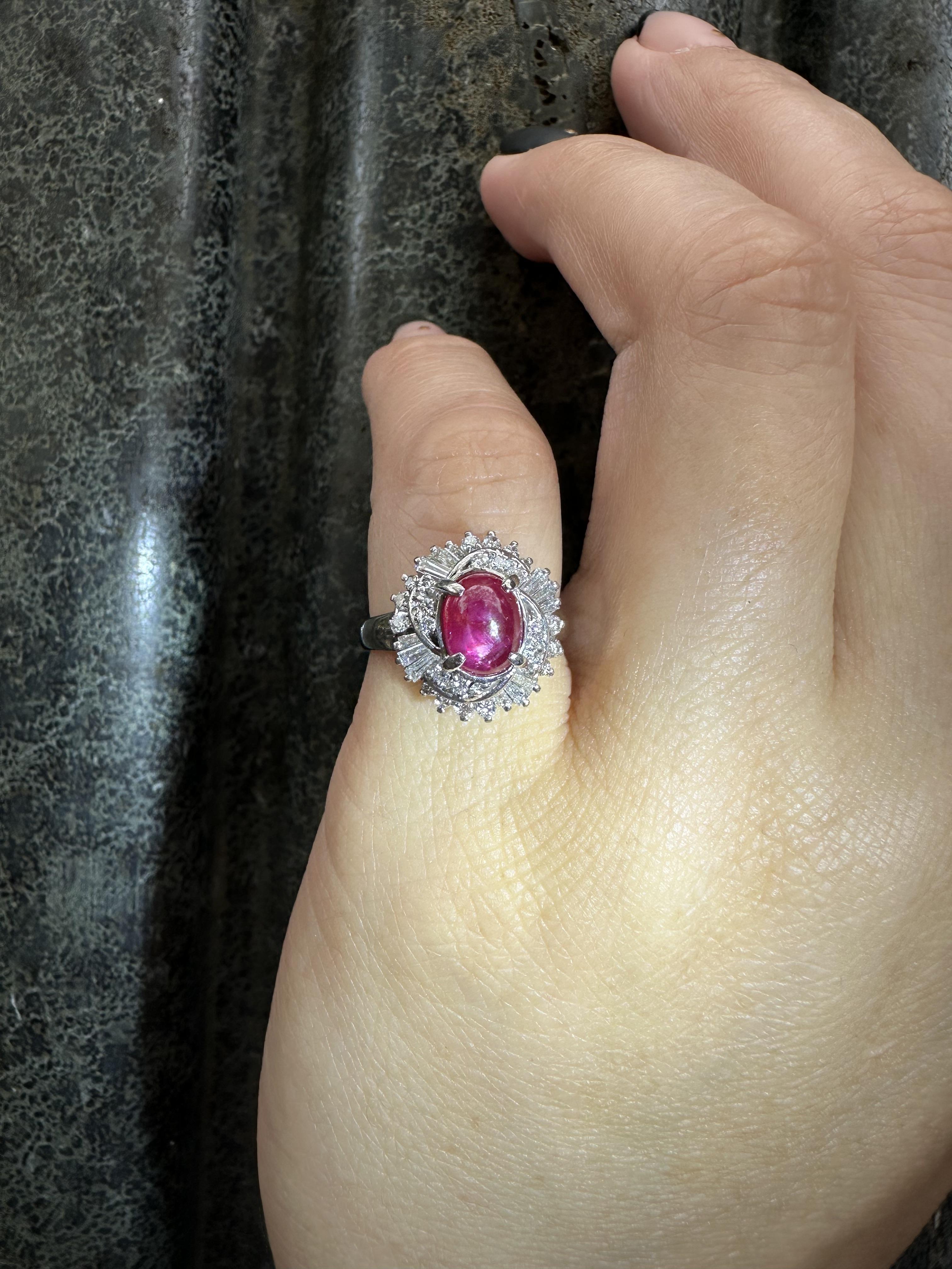 Platino GIA 2,98ct Burma No Heat Star Ruby con vortice di diamanti Mini Ballerina Ring in vendita 13
