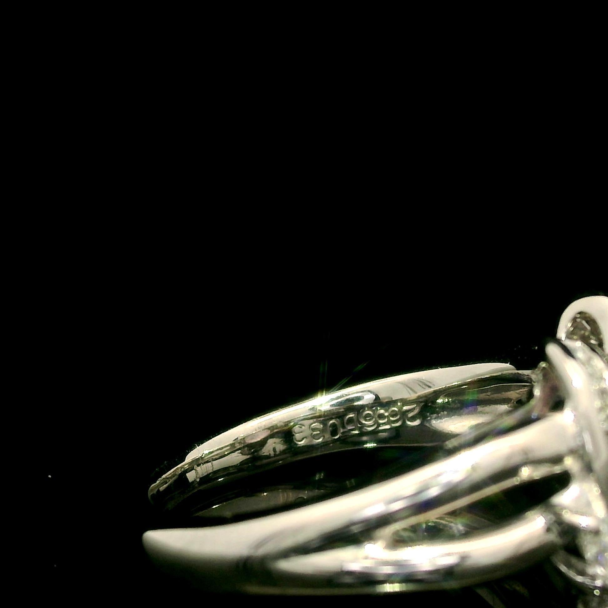 Anillo de Platino GIA 2.99ctw Zafiro Rosa Pastel Oval con Diamante Baguette en Excelente estado para la venta en Montclair, NJ