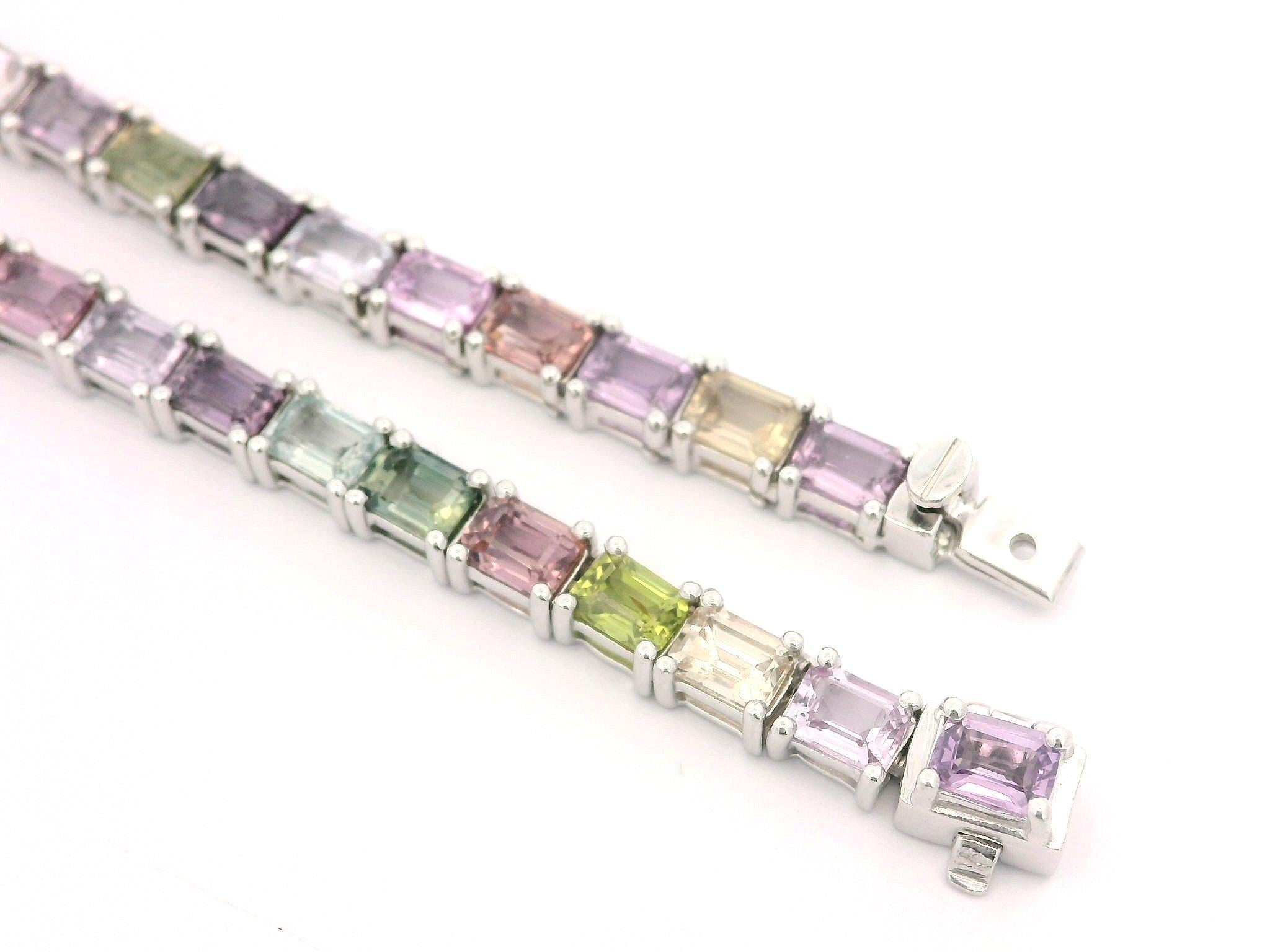 Collier en platine GIA 30.2ctw Rectangular Pastel No Heat Sapphire Diamond Necklace en vente 4