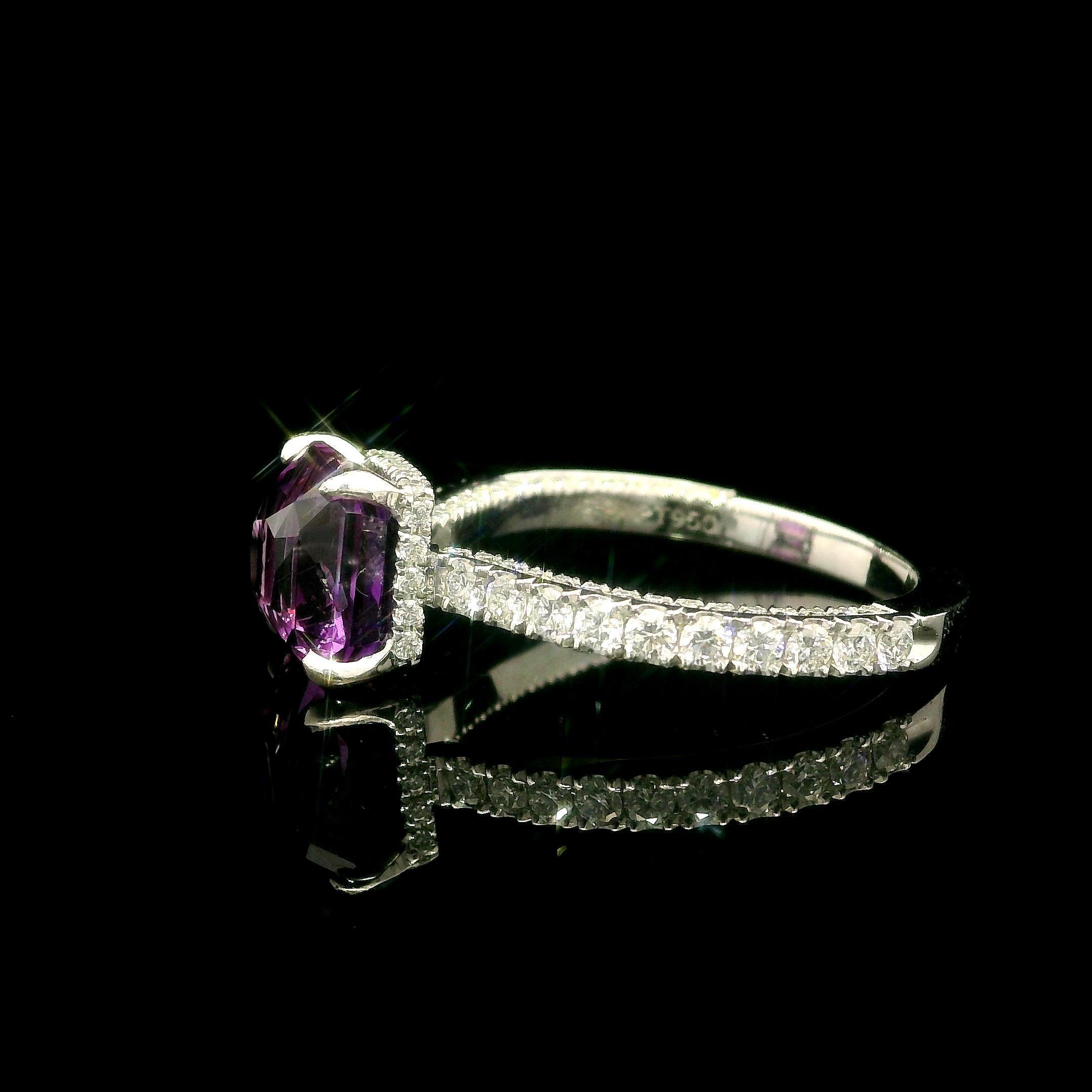 Platin GIA 3,03ct keine Hitze lebendige rosa lila Saphir mit Diamant-Schaft Ring im Angebot 1
