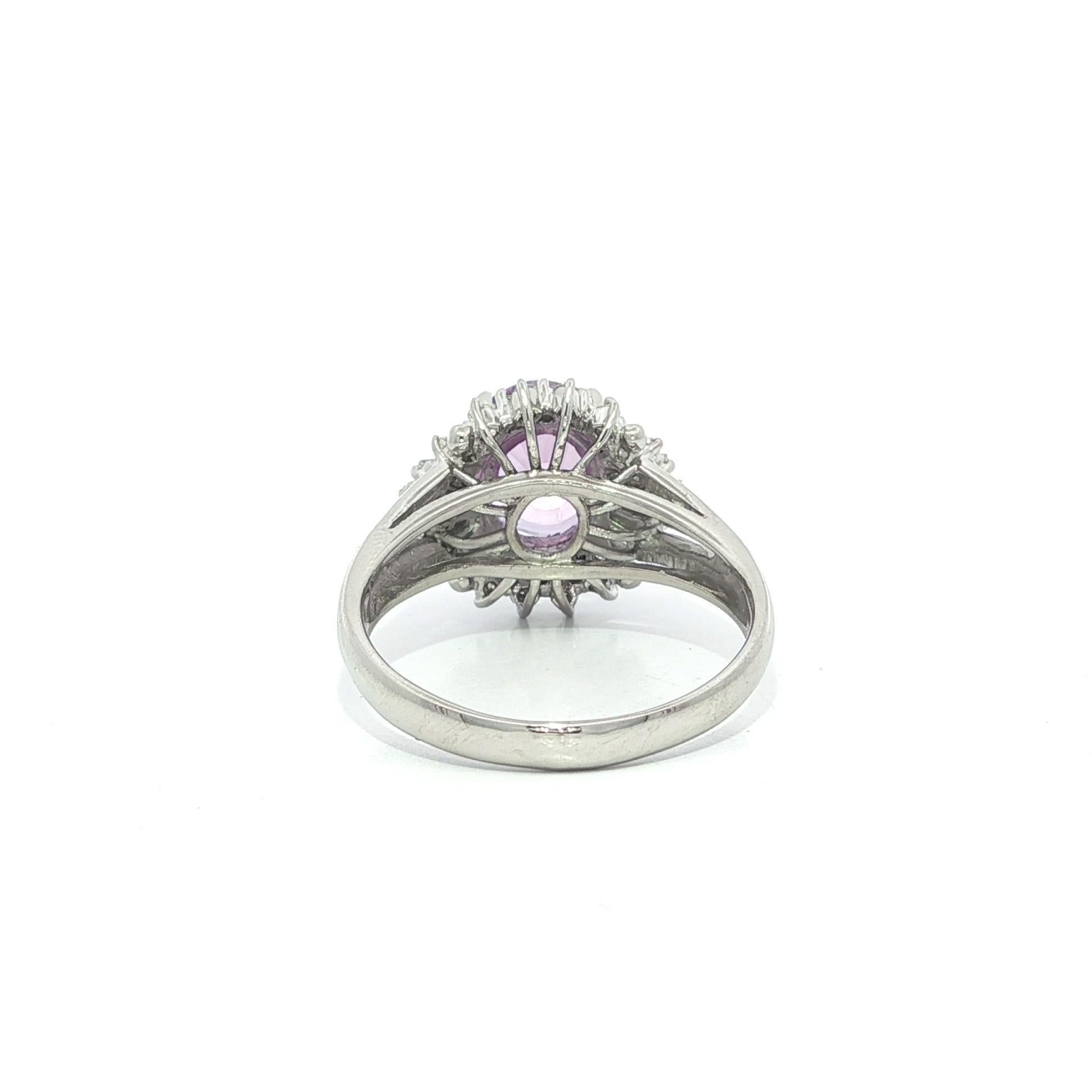 Donna Anello in platino GIA con diamante zaffiro viola rosato di Ceylon senza calore da 3,07ctw in vendita