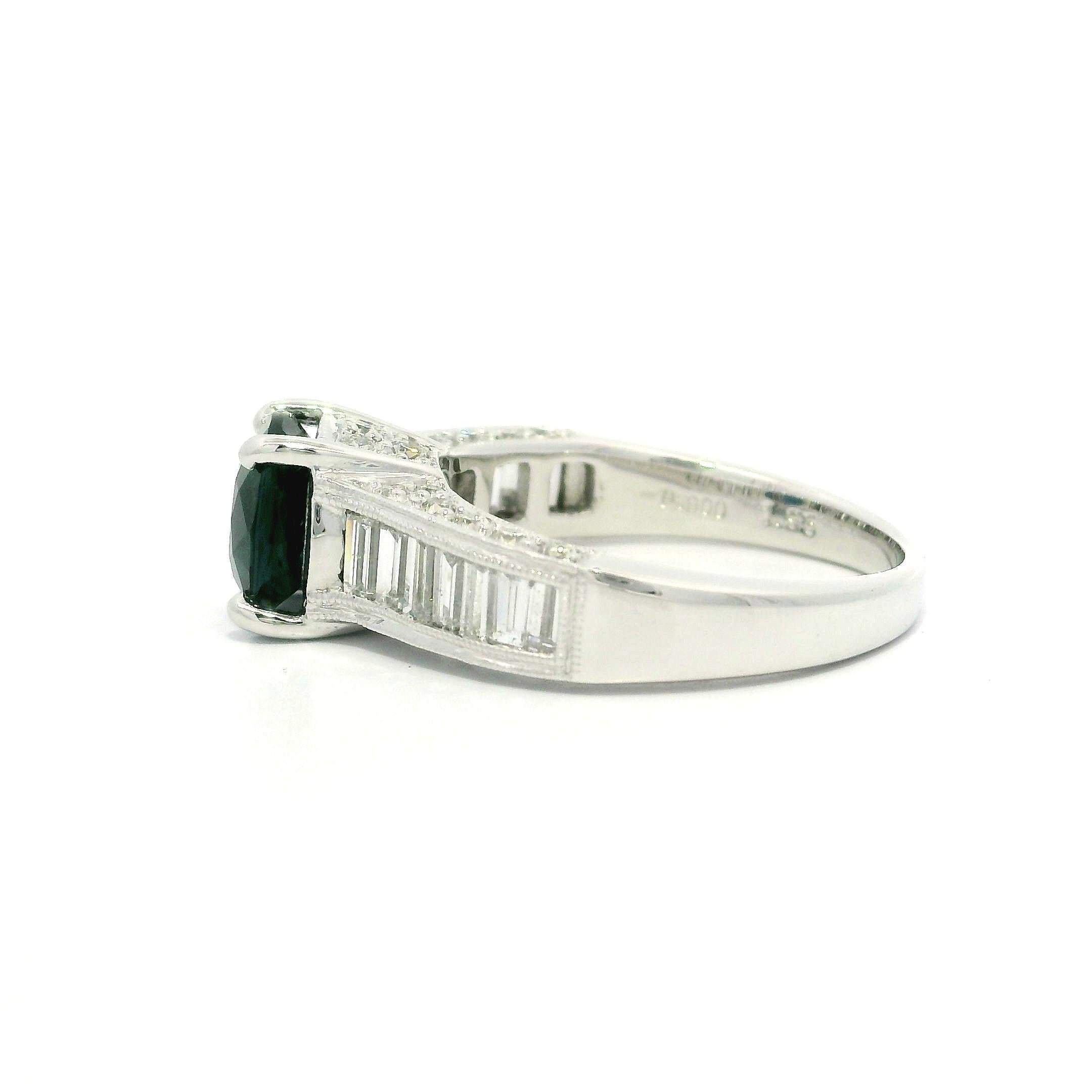 Platinum GIA 3.15ctw Dark Blue Cushion Spinel Baguette Diamond Sides Ring en venta 6