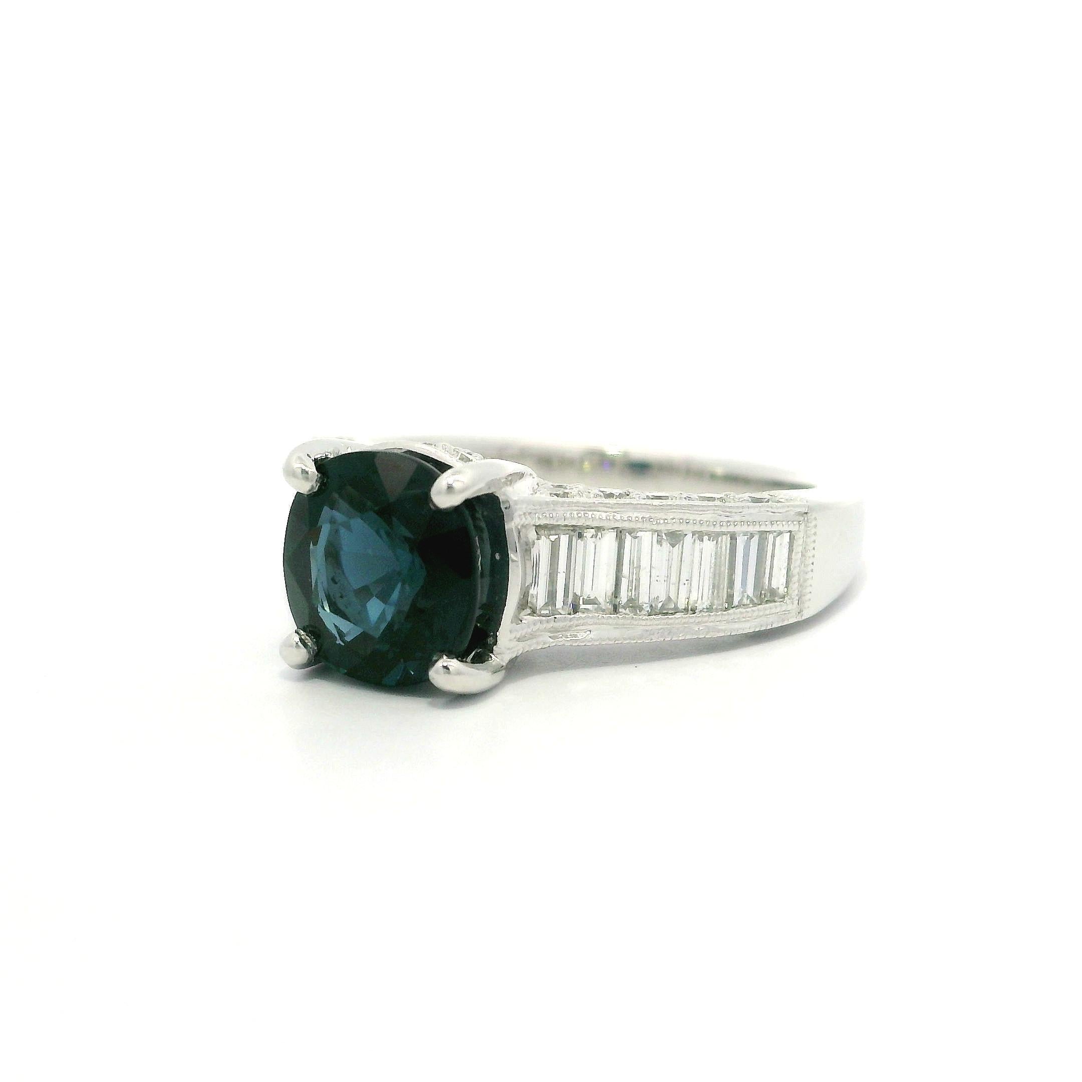 Platinum GIA 3.15ctw Dark Blue Cushion Spinel Baguette Diamond Sides Ring en venta 12