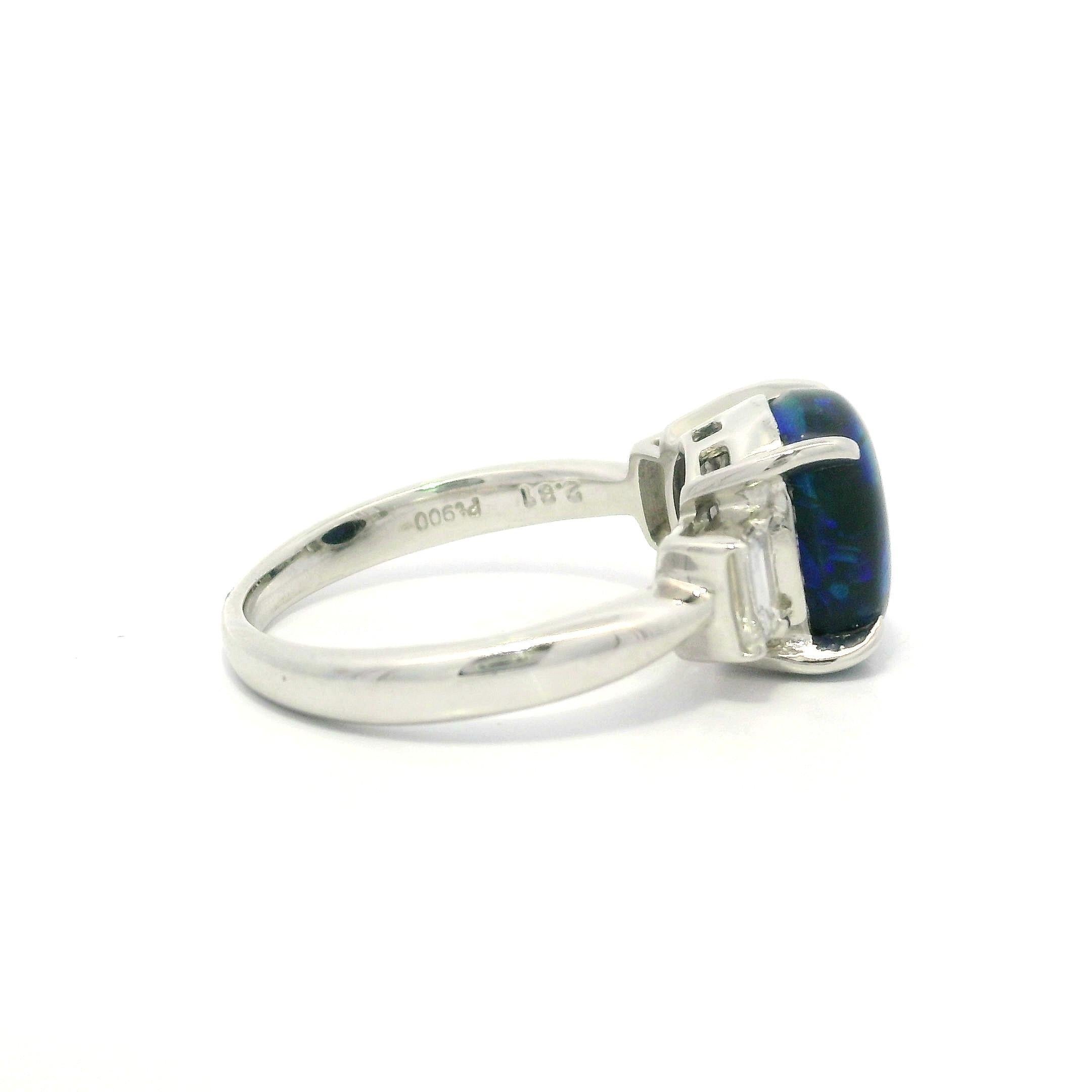 Platinum GIA 3.22ctw Blue Green Black Opal & Baguette Diamond Sides Classic Ring im Angebot 7