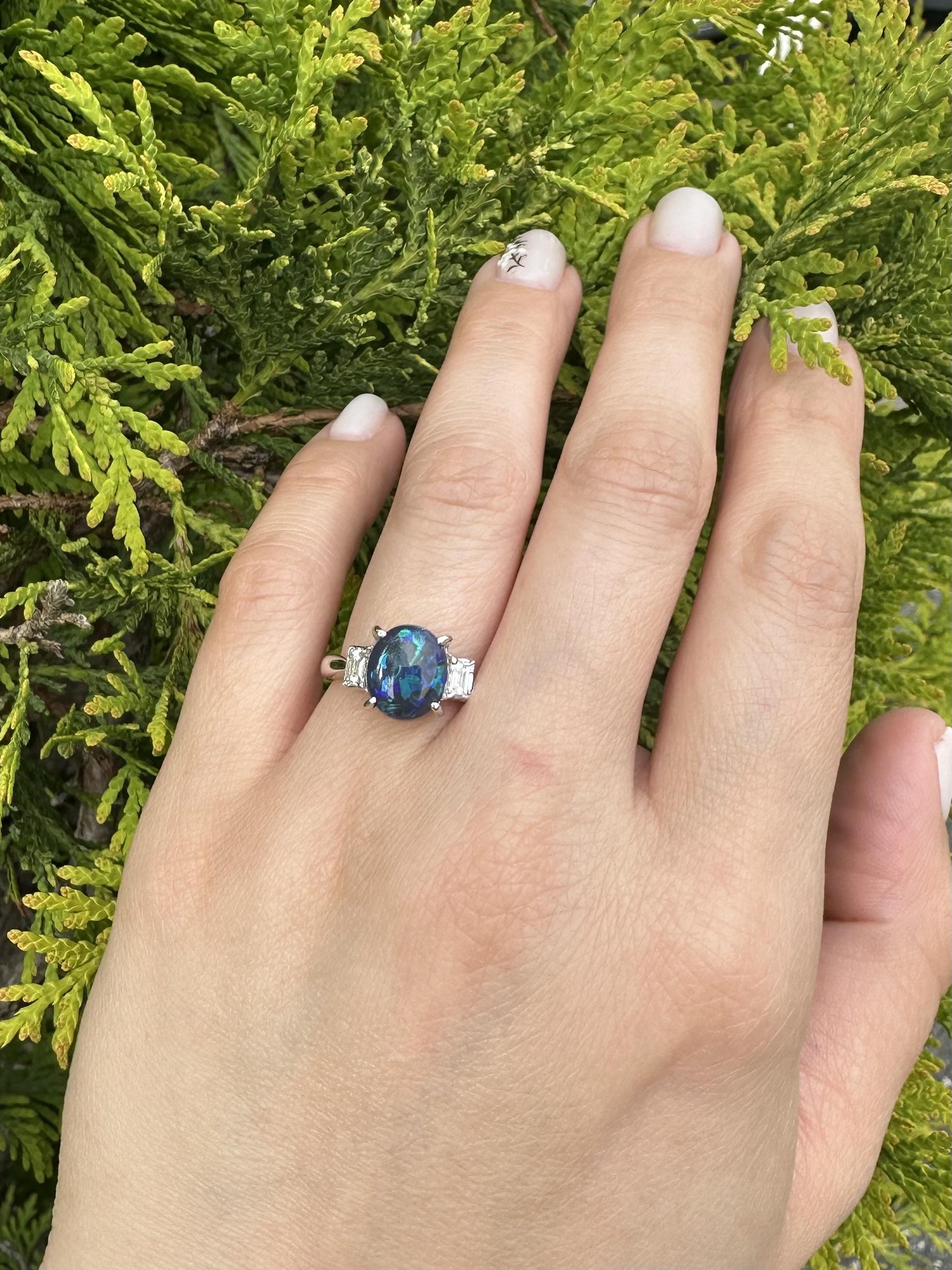 Platinum GIA 3.22ctw Blue Green Black Opal & Baguette Diamond Sides Classic Ring im Angebot 2