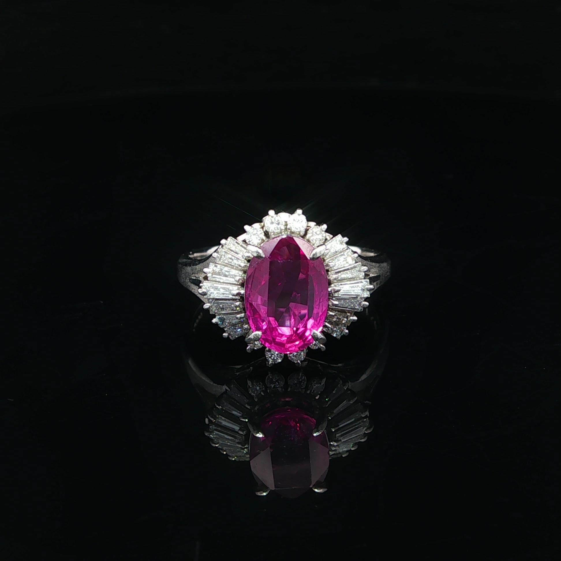 Platin GIA 3,32ctw Ceylon lebendige lila rosa Saphir Diamant Ballerina Ring im Angebot 1