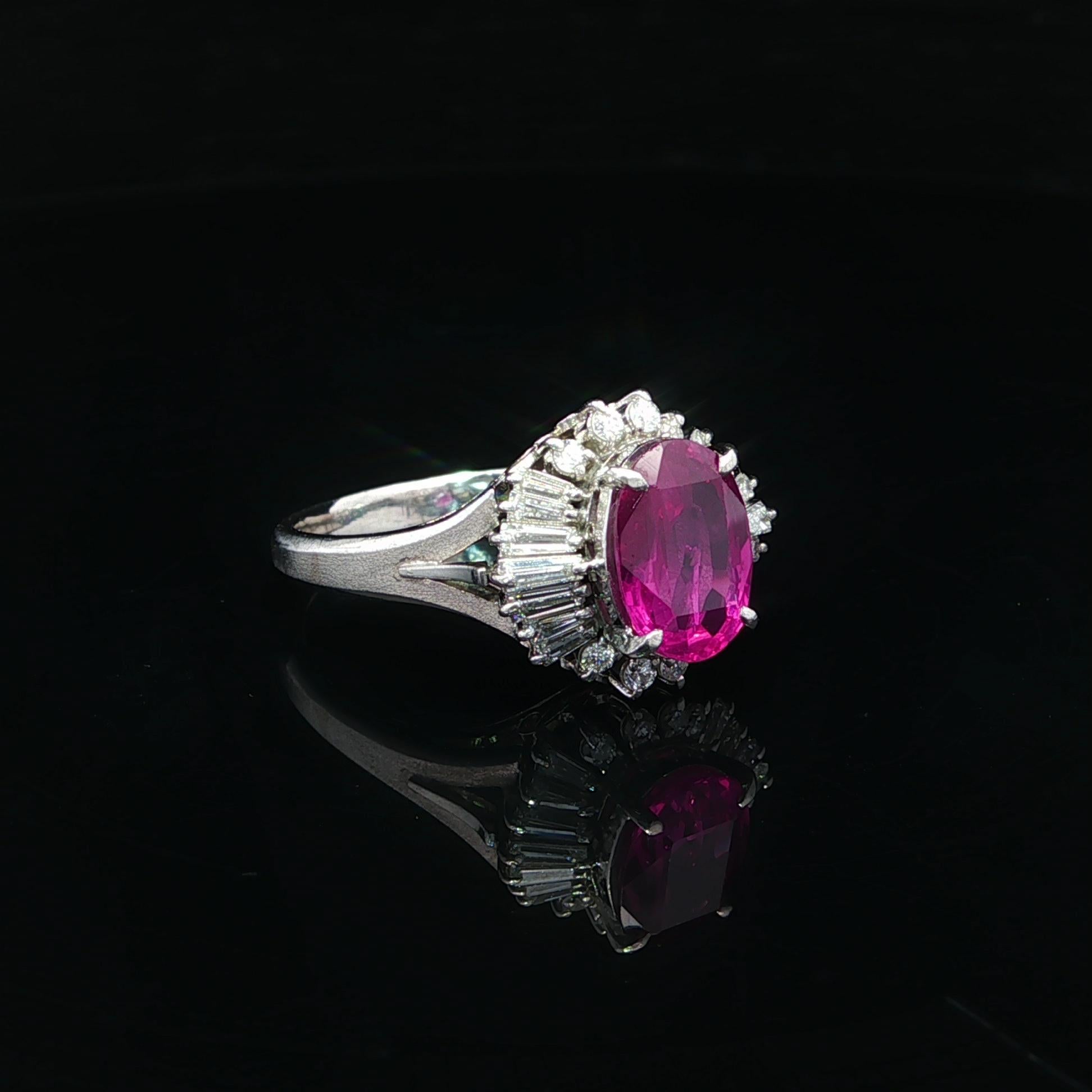 Platin GIA 3,32ctw Ceylon lebendige lila rosa Saphir Diamant Ballerina Ring im Angebot 2