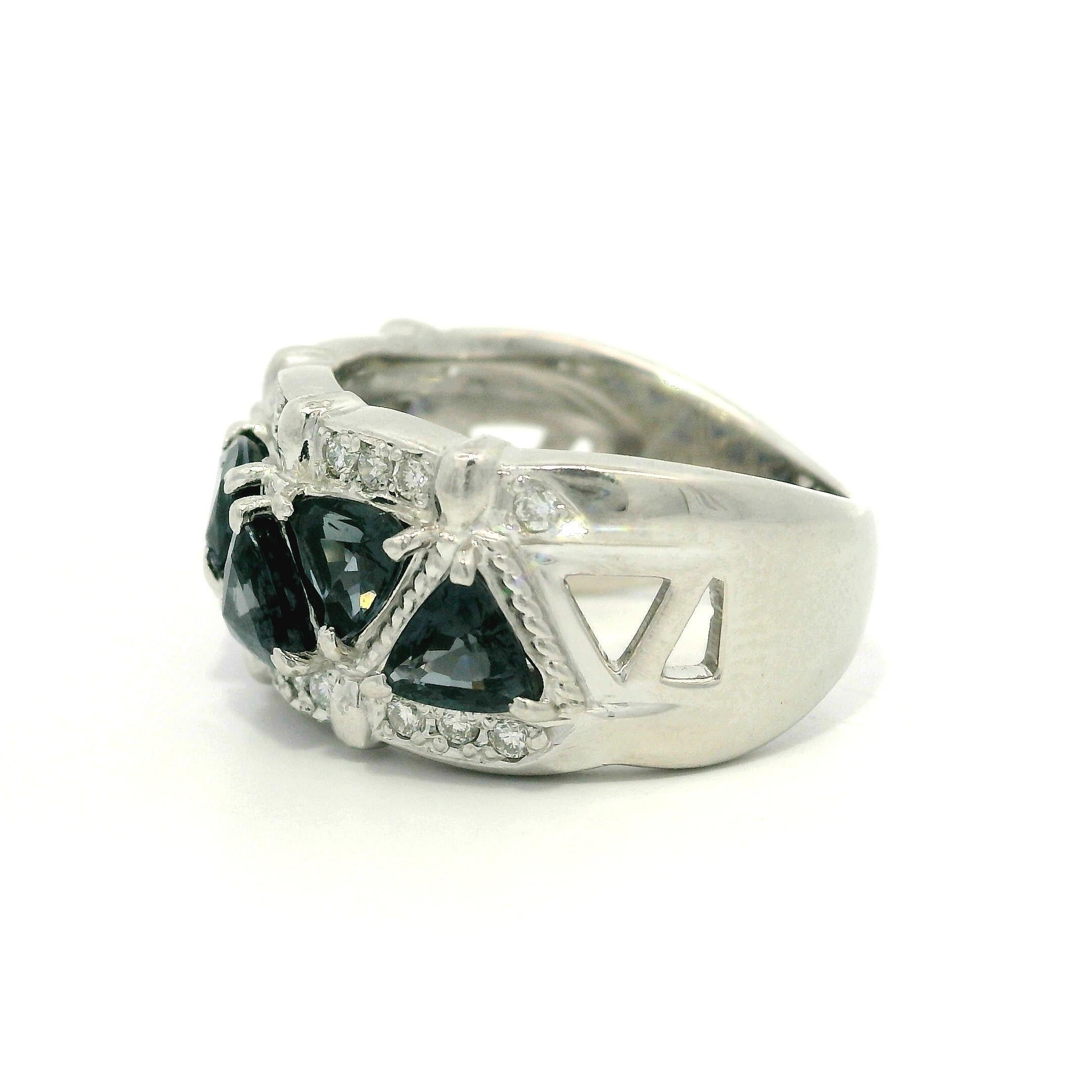 Women's Platinum GIA 3.3ctw Color Change Blue To Purple Garnets & Diamond Band Ring For Sale