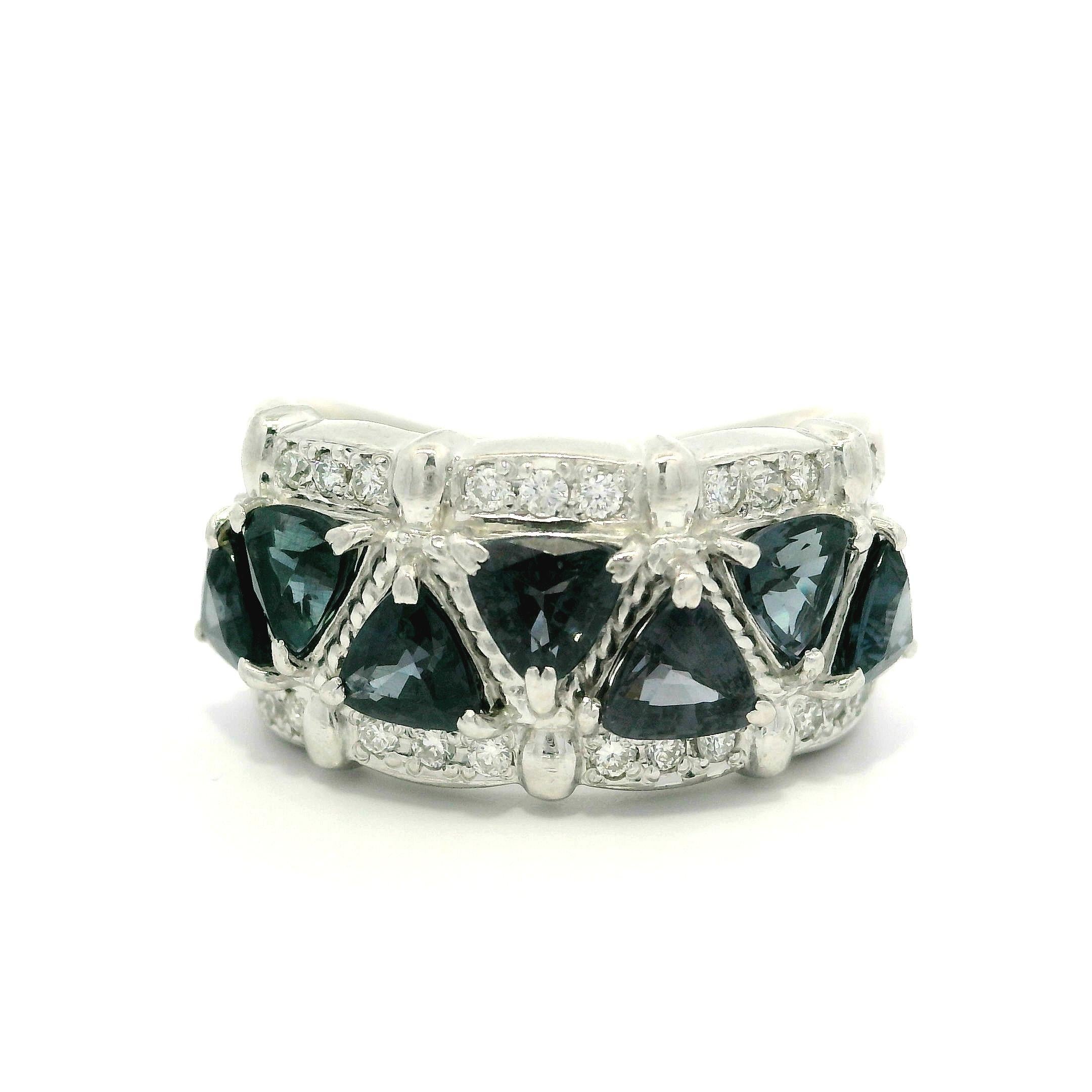 Platinum GIA 3.3ctw Color Change Blue To Purple Garnets & Diamond Band Ring For Sale 3