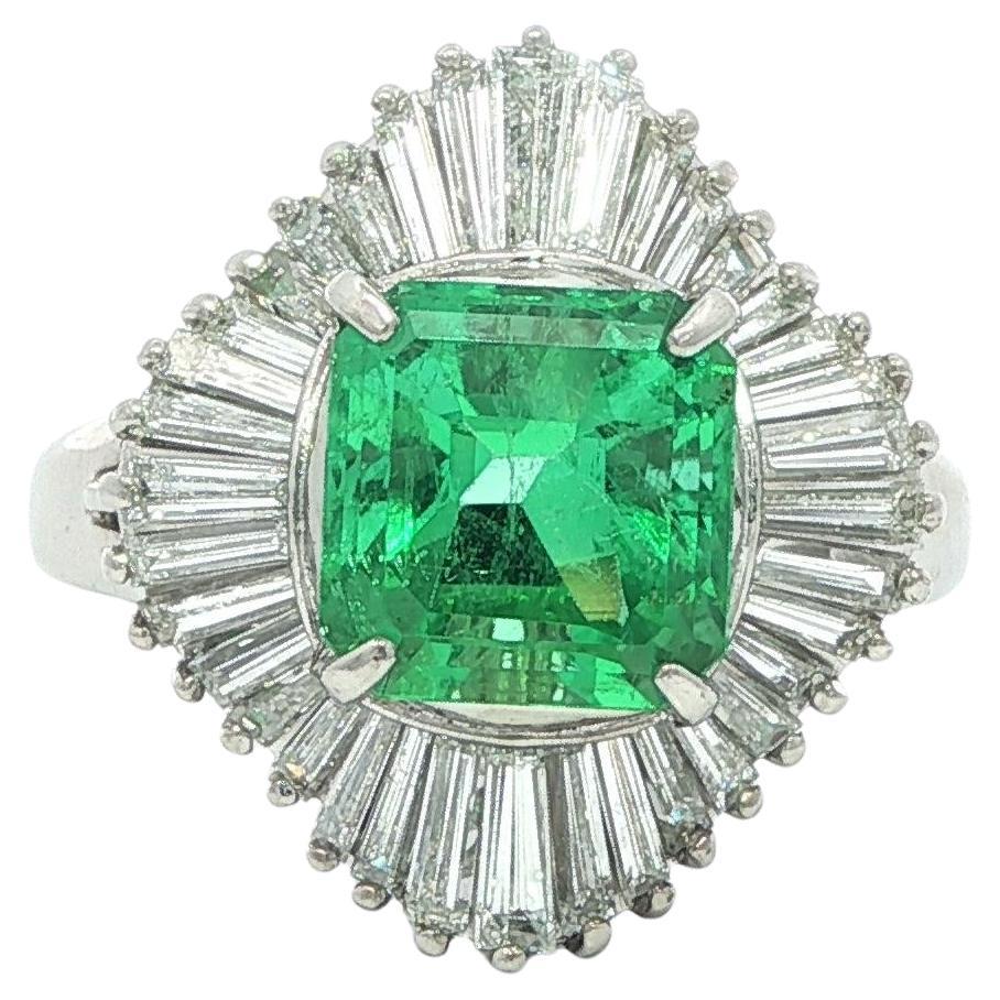 Platinum GIA 3.51ctw Clean Bright Colombian Emerald Wavy Diamond Ballerina Ring For Sale