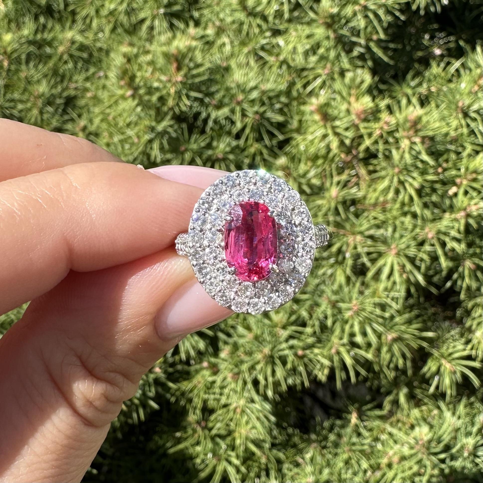 Platin GIA 3,52ct lange ovale keine Hitze Rubin w / Dual Halo Diamond Platter Ring im Angebot 11