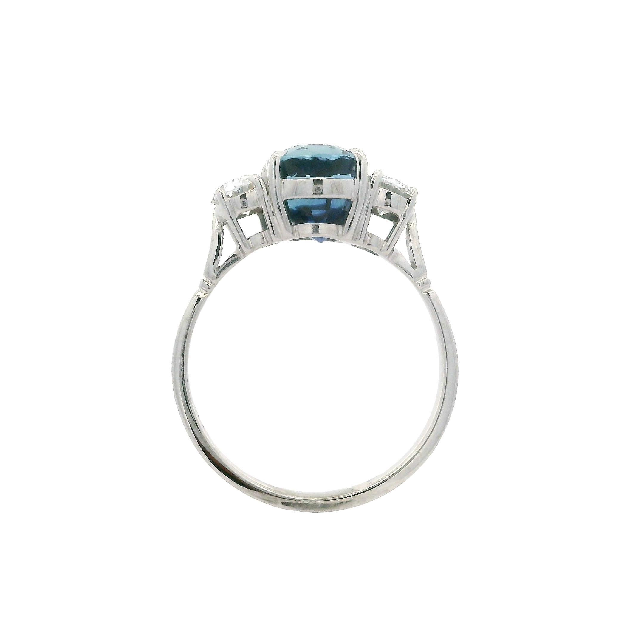 Platinum GIA 3.5ctw No Heat Royal Blue Burma Sapphire & Oval Diamond Ring For Sale 1