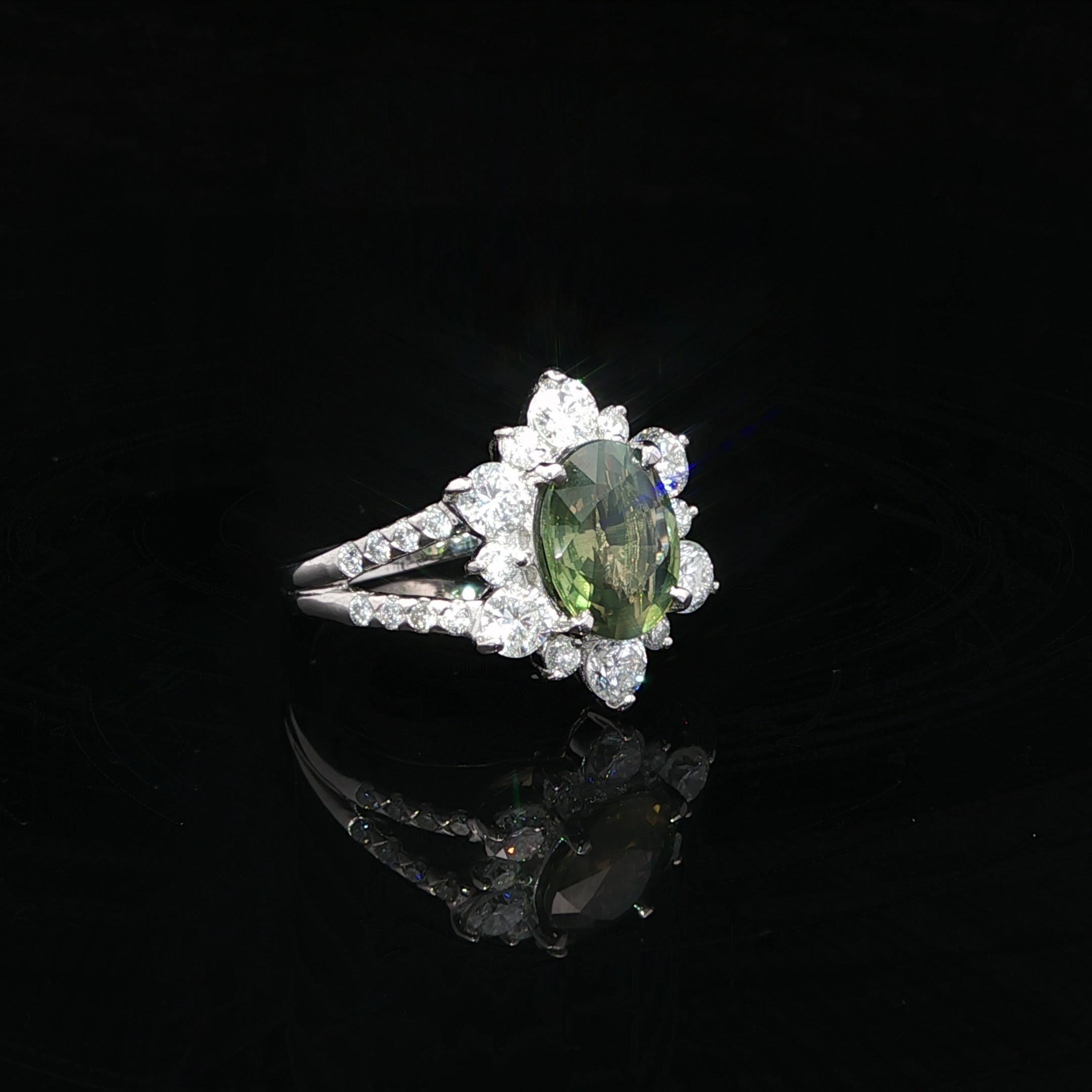 Platinum GIA 3.73ctw Color Change Green to Purple Alexandrite Diamond Ring For Sale 4