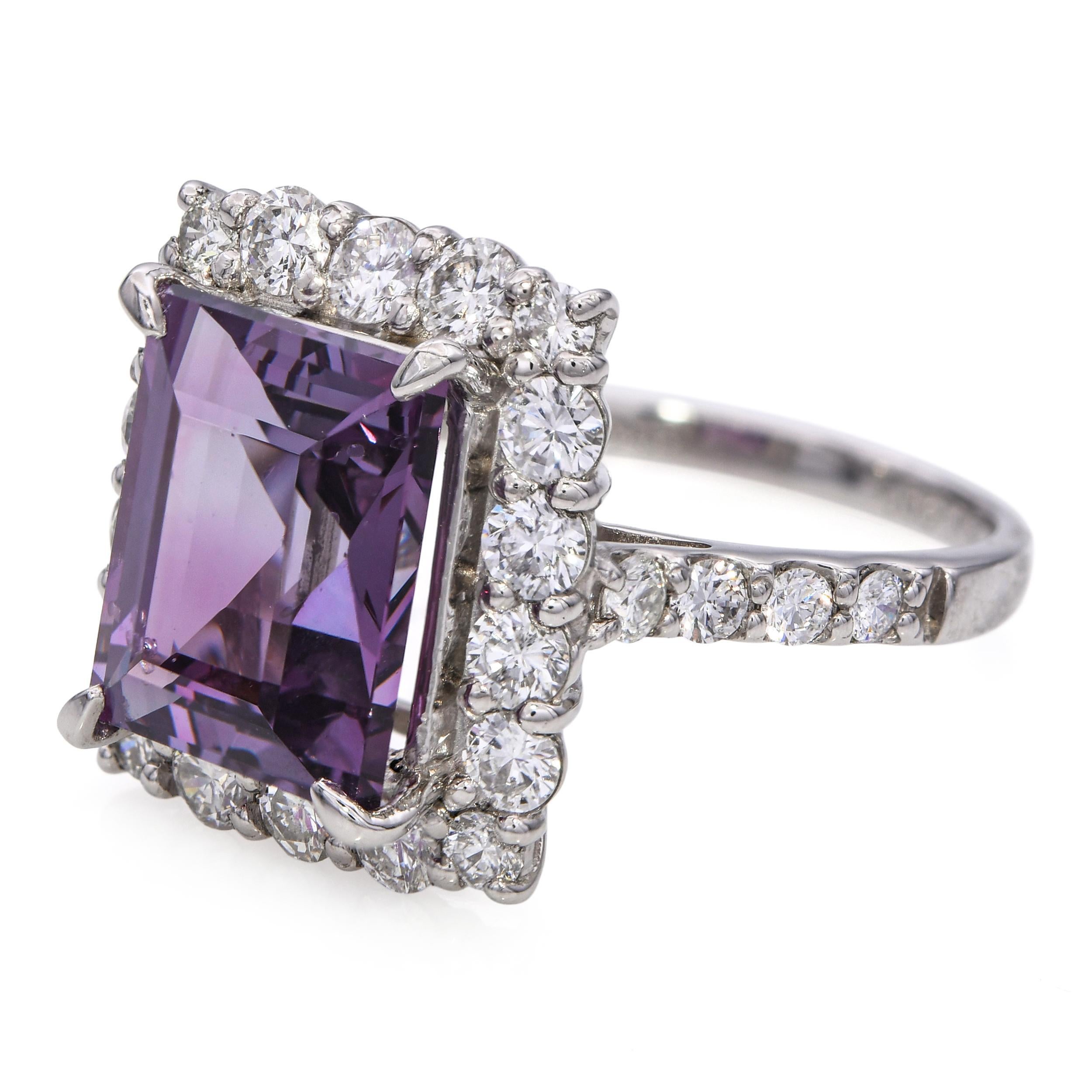 Platin GIA 4,03ct keine Hitze lila Spinell 1,02tcw Diamond Statement Ring im Zustand „Gut“ im Angebot in New York, NY