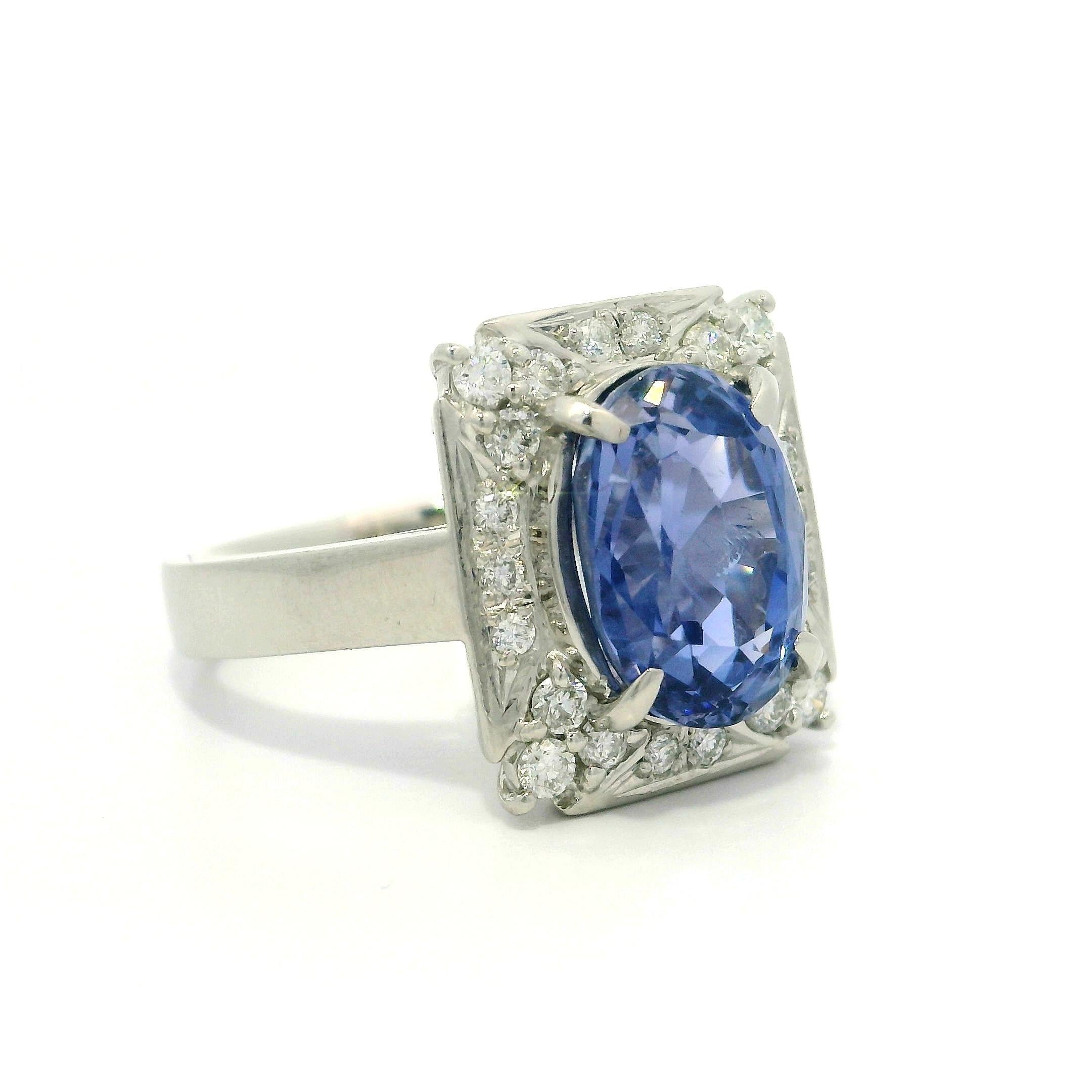 Platinum GIA 4.67ctw Color Change Blue to Violet No Heat Sapphire & Diamond Ring For Sale 8