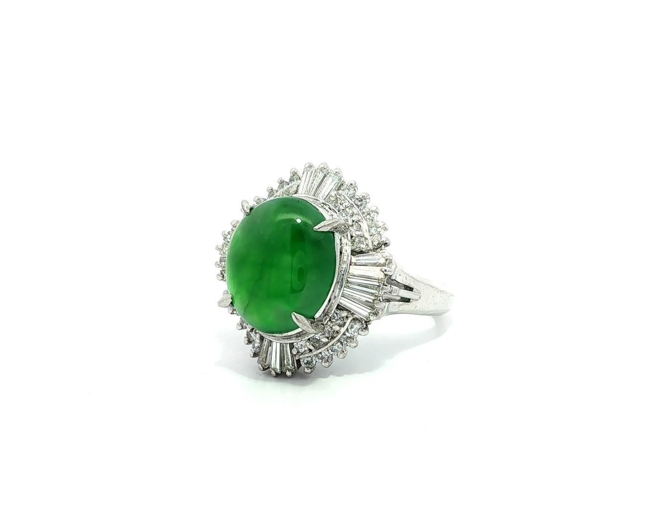 Bague Ballerine en platine GIA 4.83ctw Happy Green Burma A Jade w/ Diamond Halo en vente 3