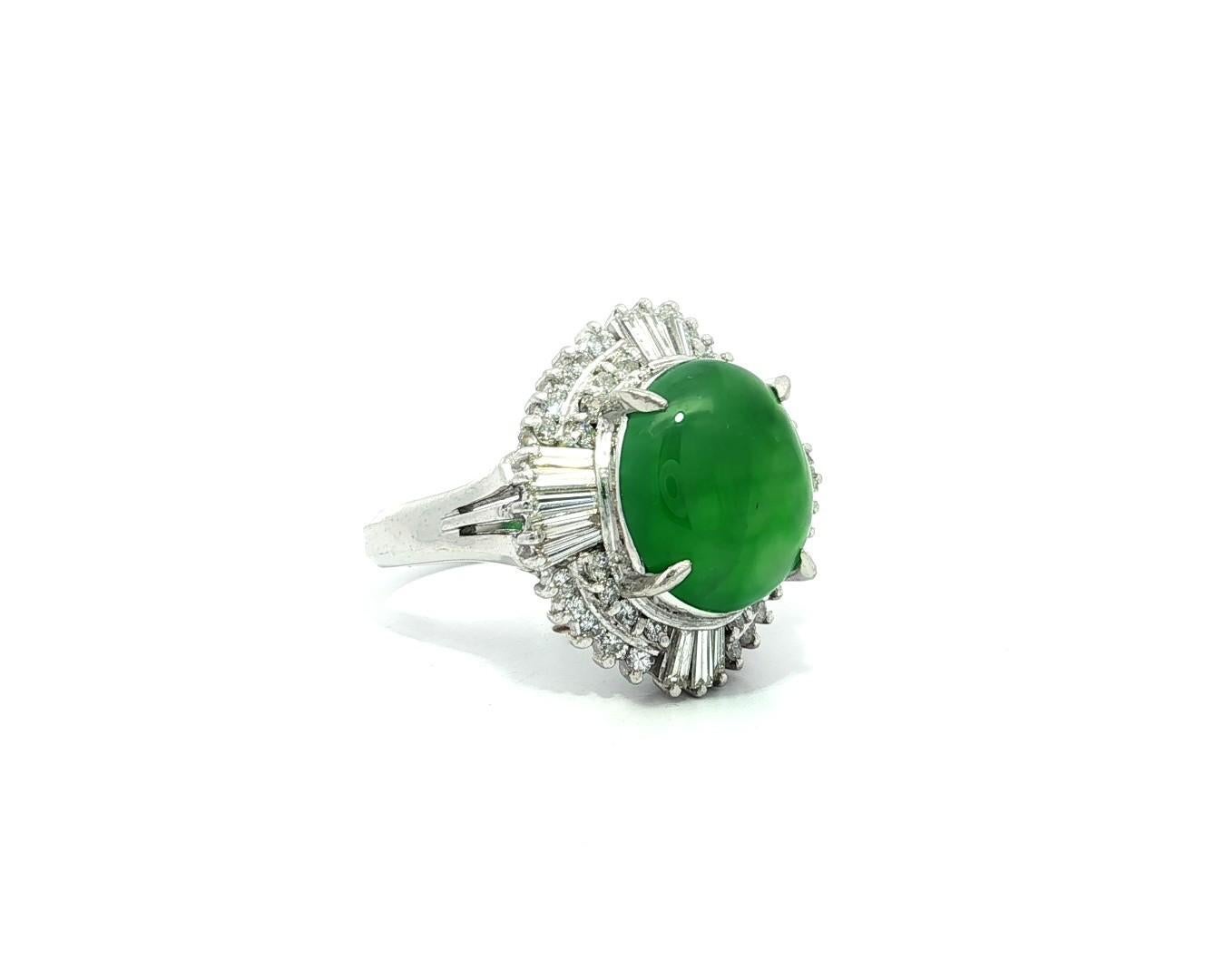Bague Ballerine en platine GIA 4.83ctw Happy Green Burma A Jade w/ Diamond Halo en vente 4