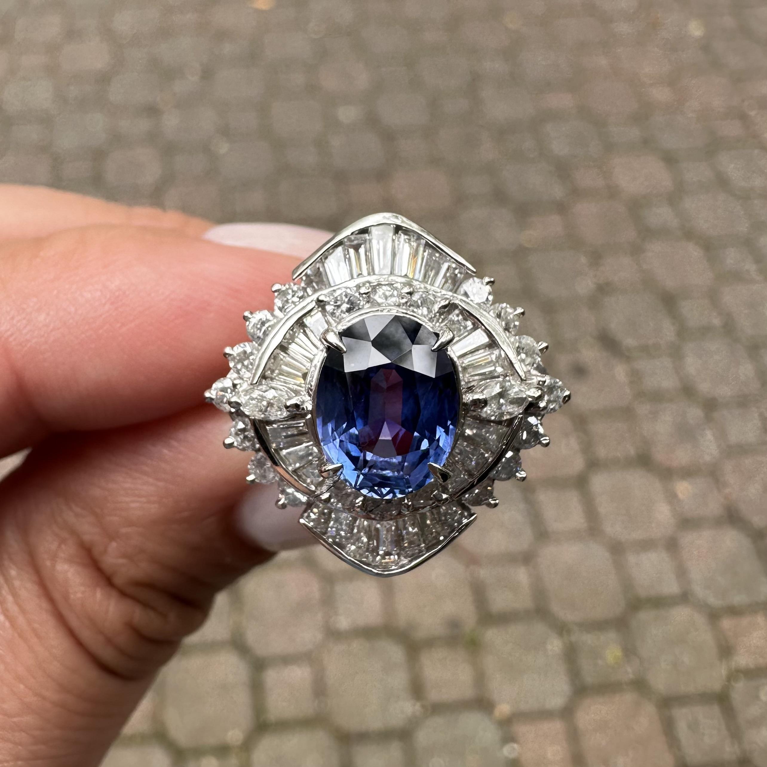 Platin GIA 5,27ct Farbwechsel Ceylon Saphir Diamant Platter Ballerina Ring im Angebot 12