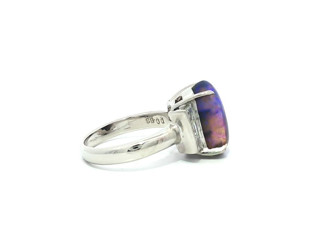 Platin GIA 5,48ctw Bright Blue Black Opal w / Baguette Diamant Schultern Ring im Zustand „Hervorragend“ im Angebot in Montclair, NJ