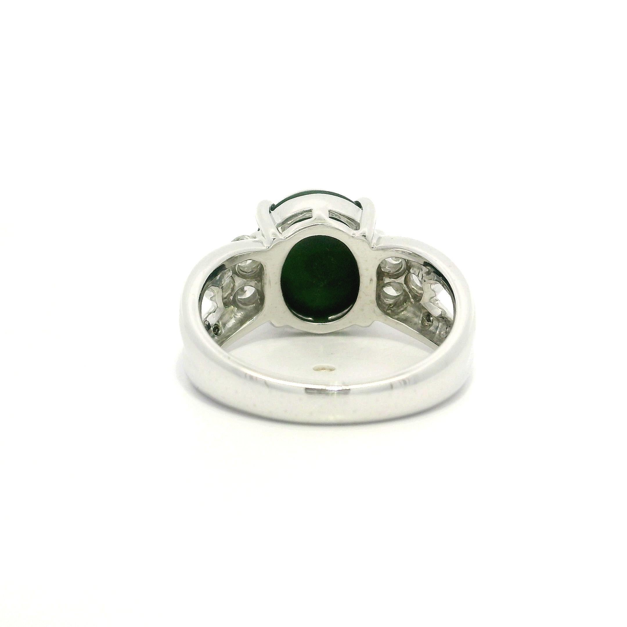 Platin GIA 5,5ctw VIVID Cat's Eye Deep Green Turmalin w / Diamant-Seiten Ring Damen im Angebot