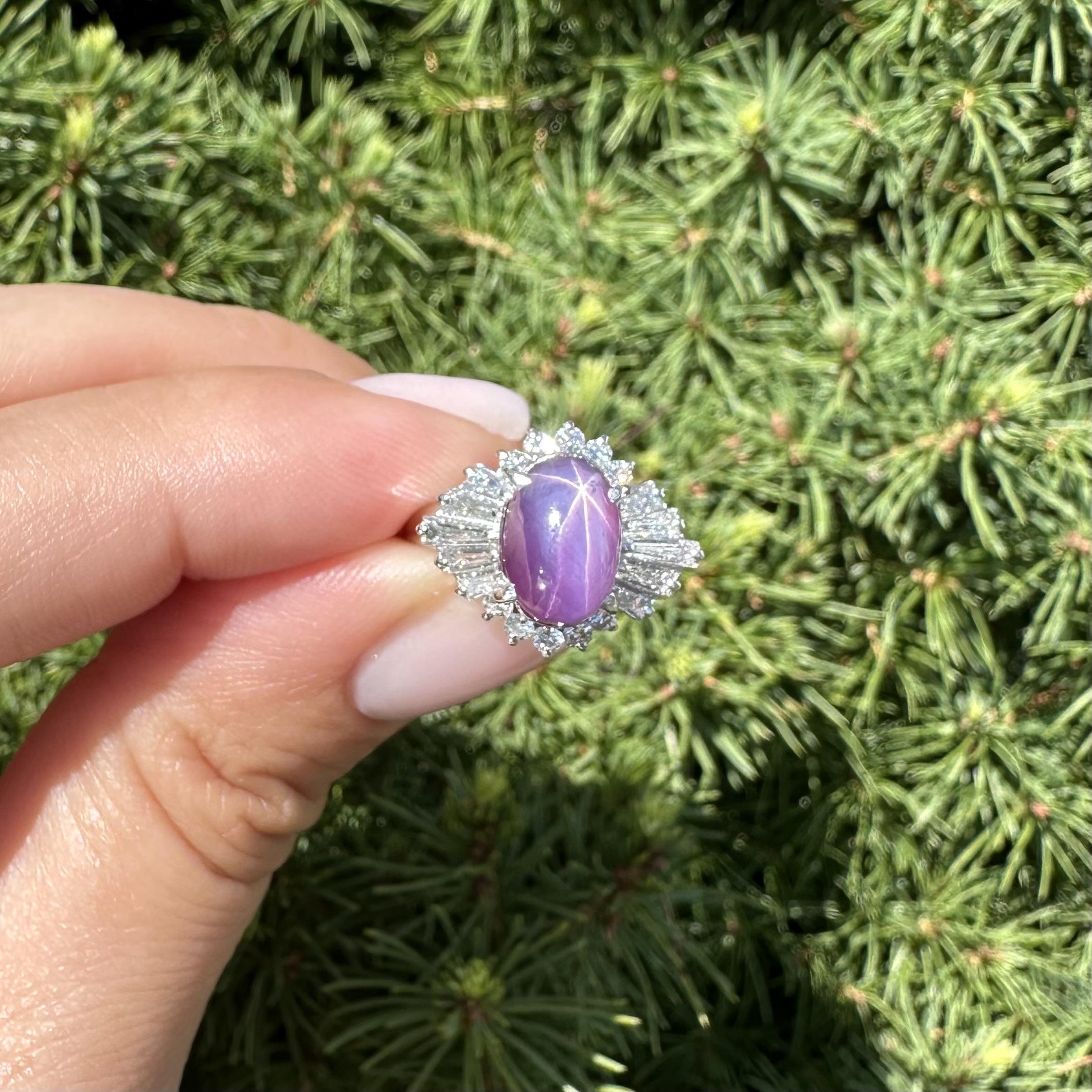Bague en platine GIA 5.71ctw Ceylon No Heat Purple Sharp Star Sapphire & Diamond en vente 10