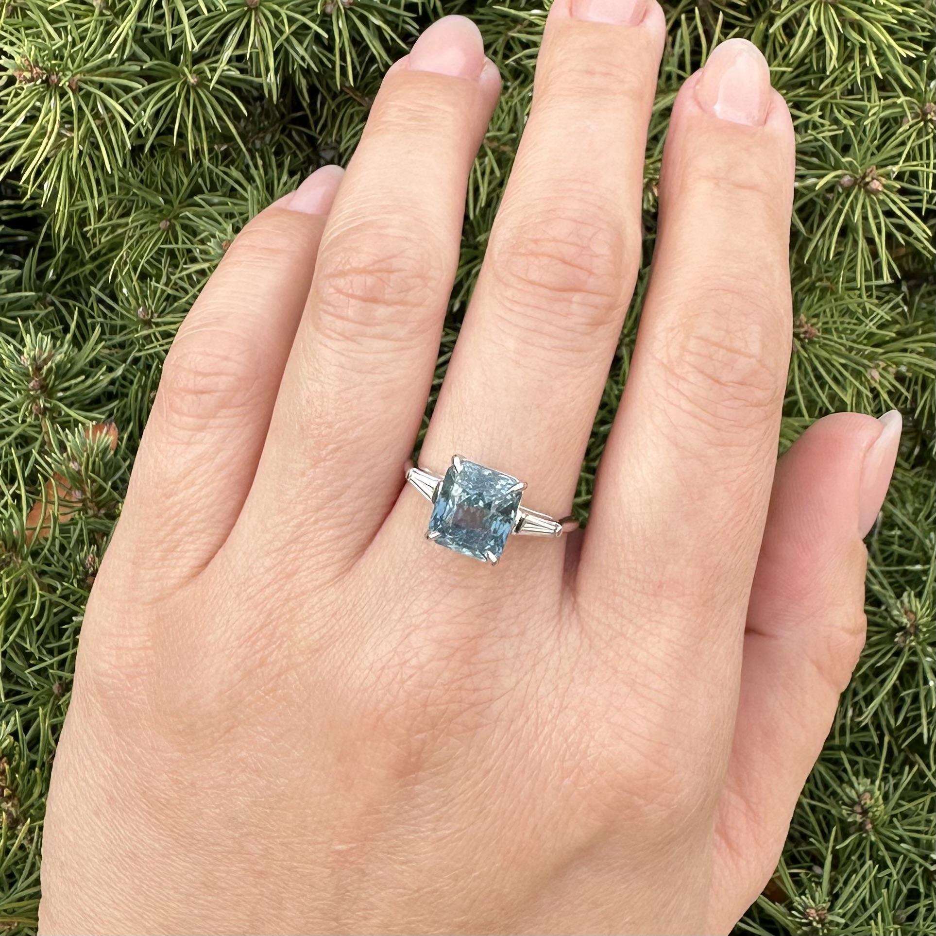 Platin GIA 6,01ctw Burma keine Hitze grünlich blauer Saphir Baguette Diamant Ring im Angebot 6