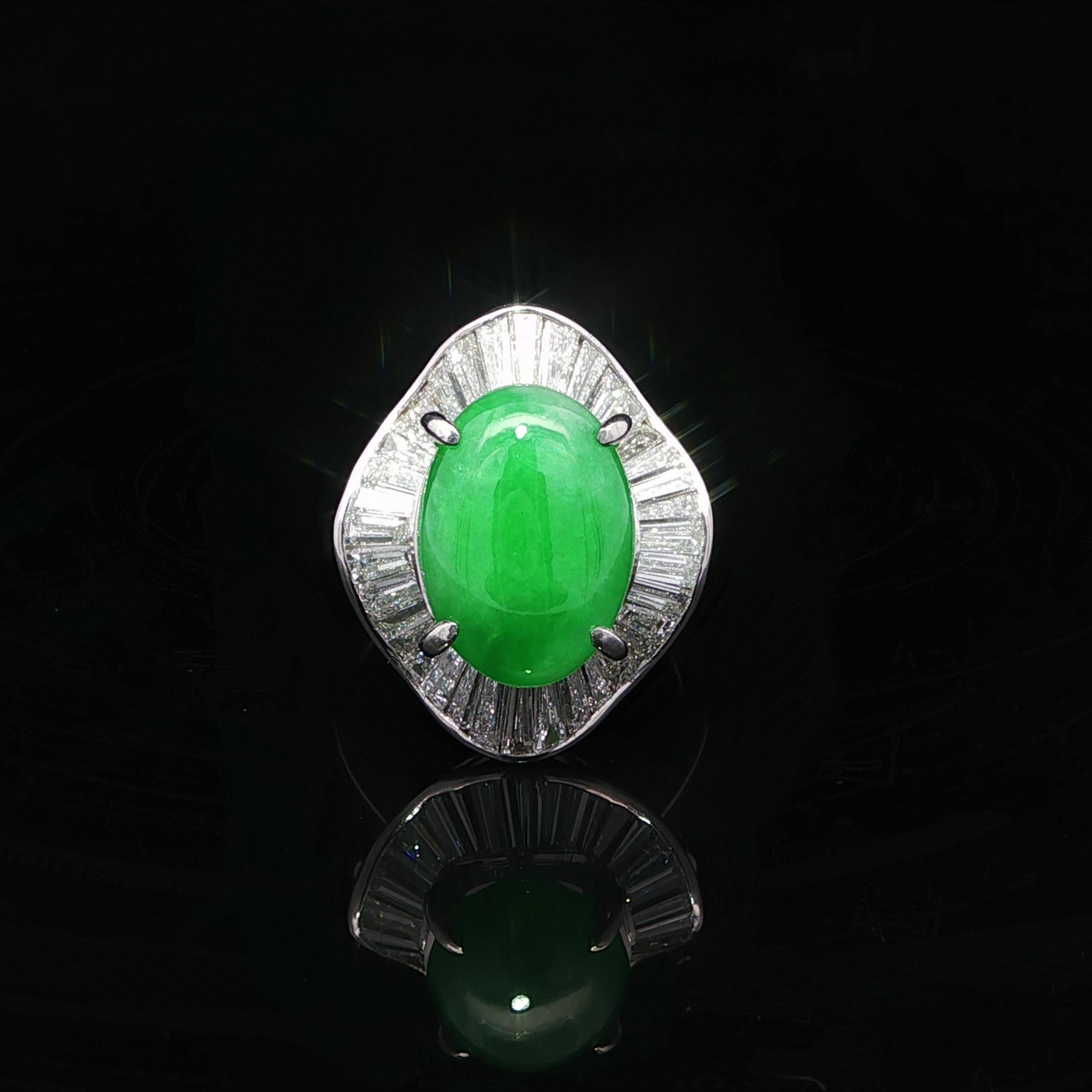 Platino GIA 6,26ctw Burma Apple Green A Giada con diamante Anello Ballerina Ondulato in vendita 5