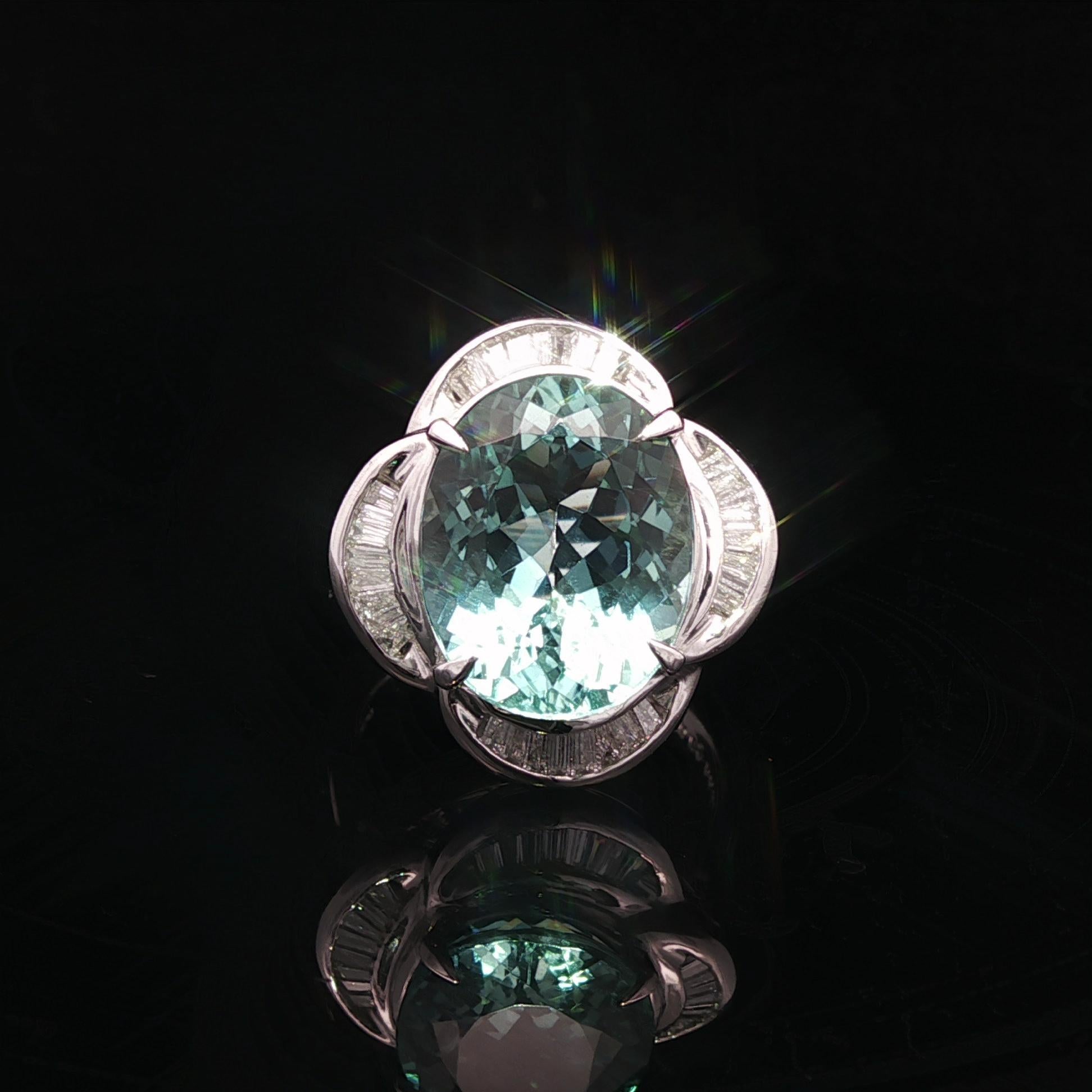 Platino GIA 6.52ctw Oval Aguamarina Azul Verdoso Baguette Anillo Flor Diamante en venta 8