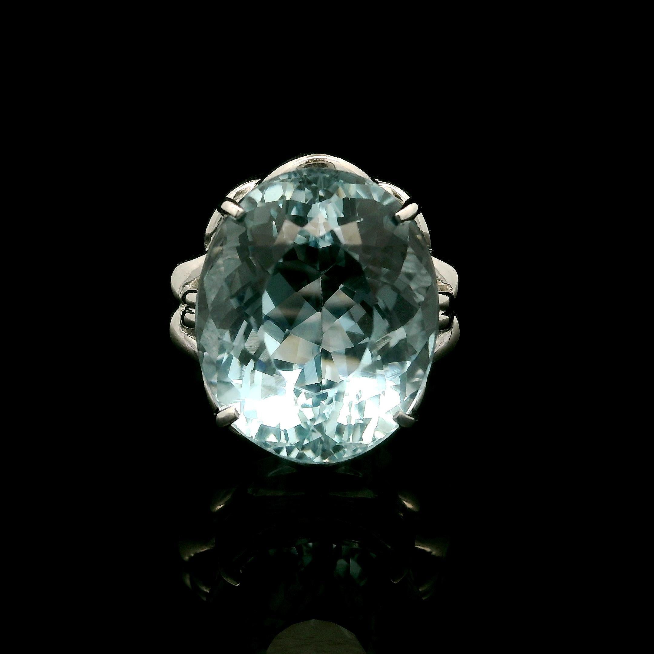 Platino GIA 7,05ct Acquamarina taglio ovale solitario Anello con cesto floreale solitario in vendita 5