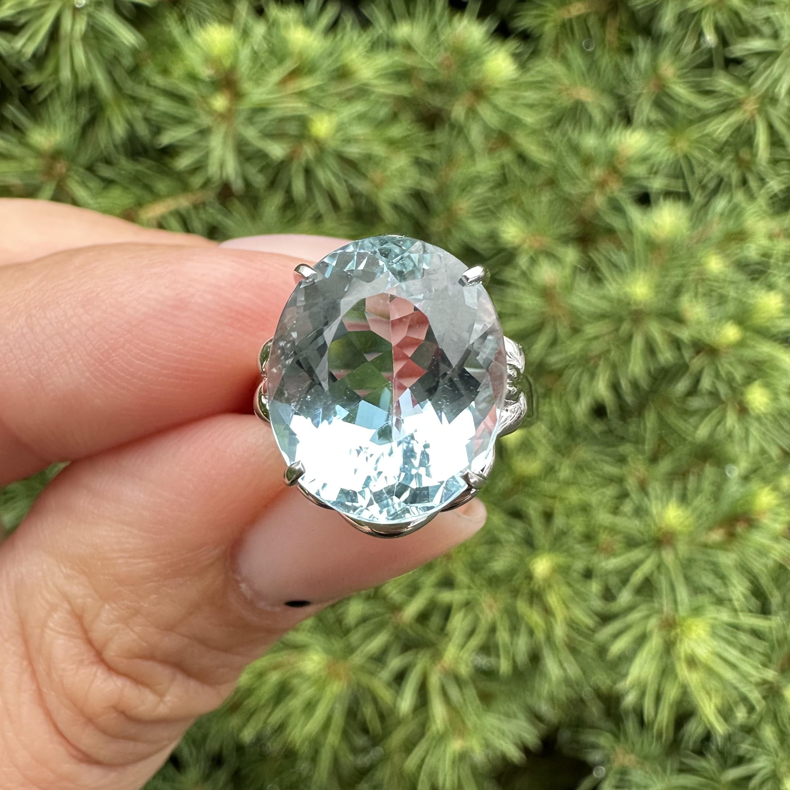 Platino GIA 7,05ct Acquamarina taglio ovale solitario Anello con cesto floreale solitario in vendita 2