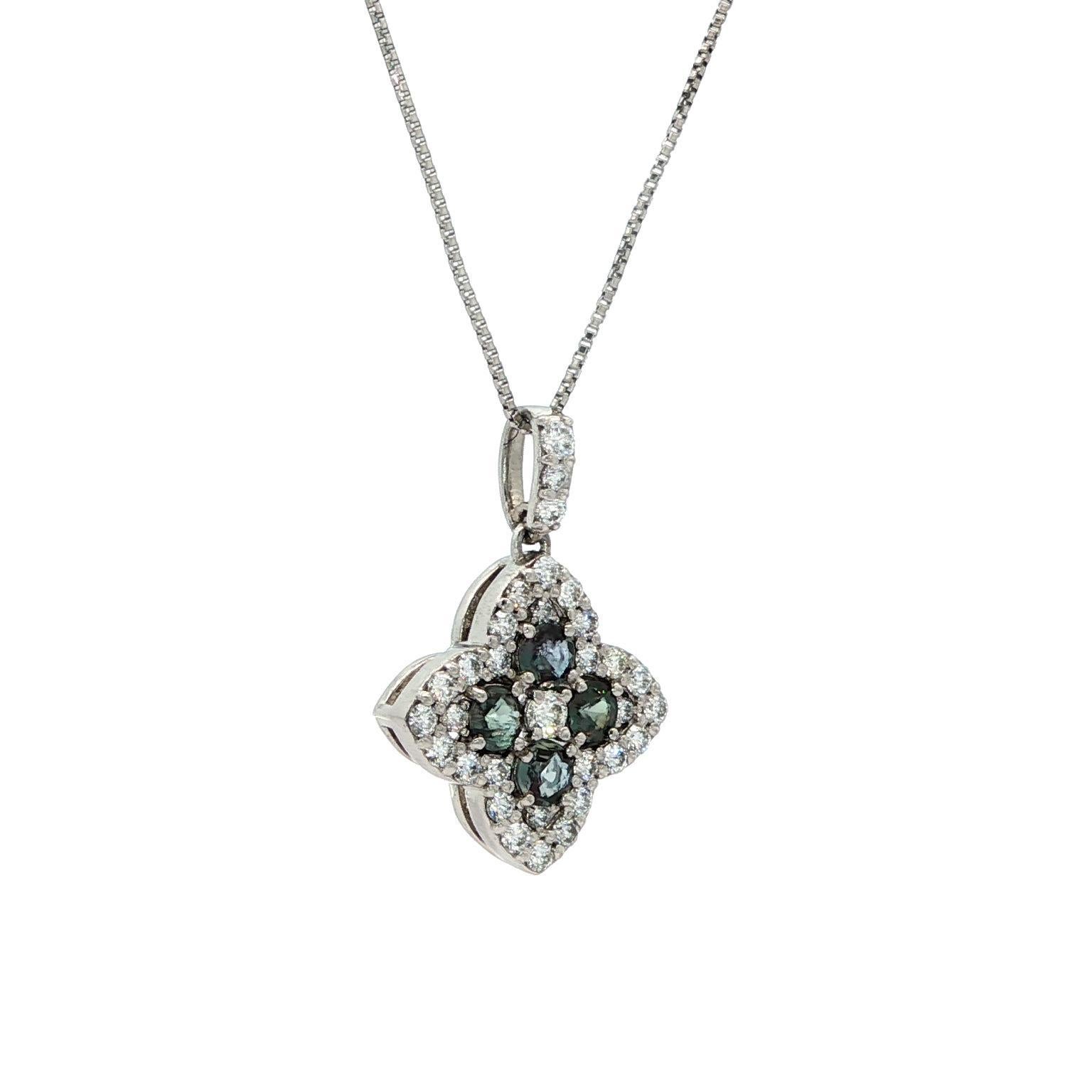 Platin GIA .70ct Brasilien Alexandrit Diamant Blume Quatrefoil Anhänger Halskette im Angebot 10