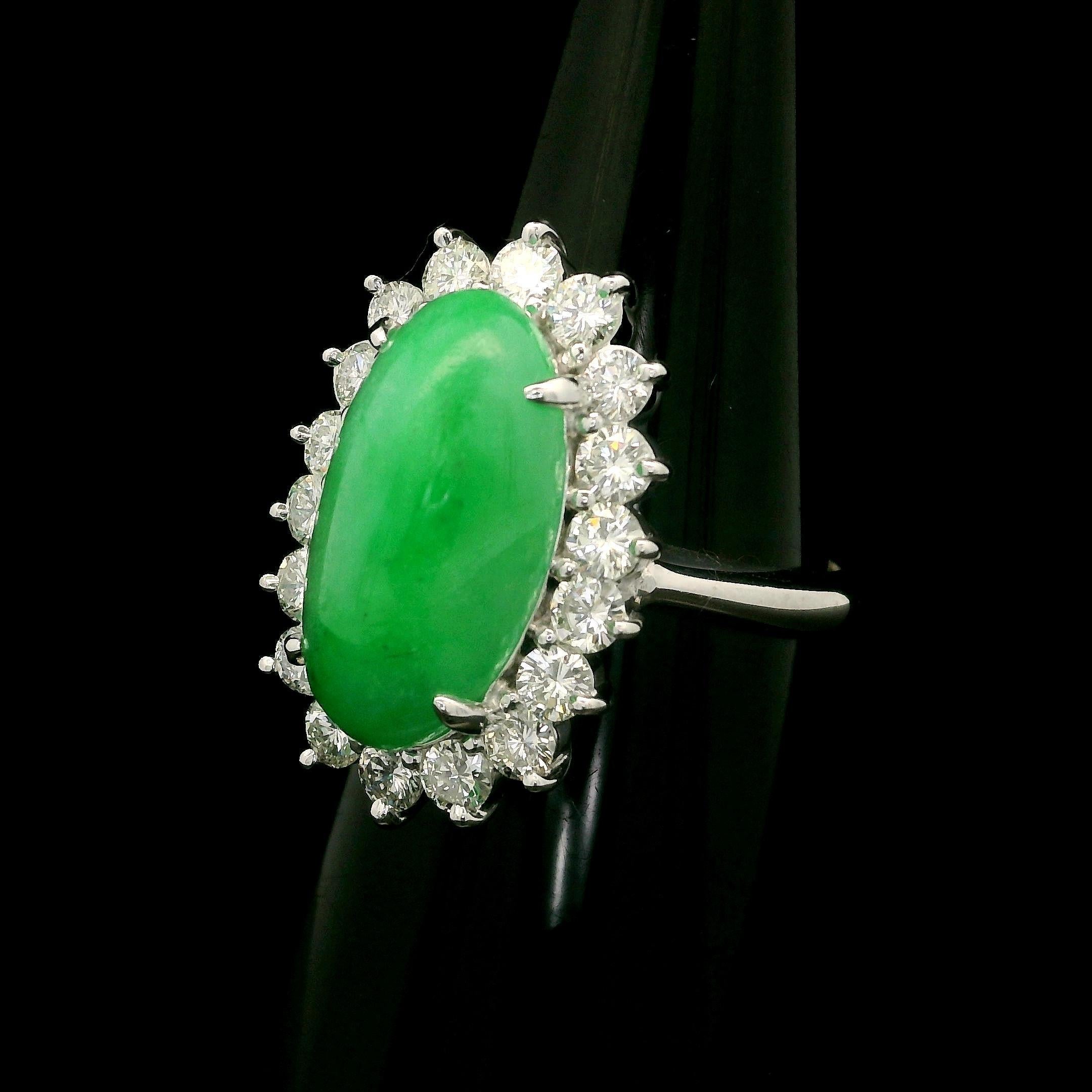 Platinum GIA 7.47ctw Elongated Oval Cabochon A Jade Diamond Halo Cocktail Ring For Sale 7