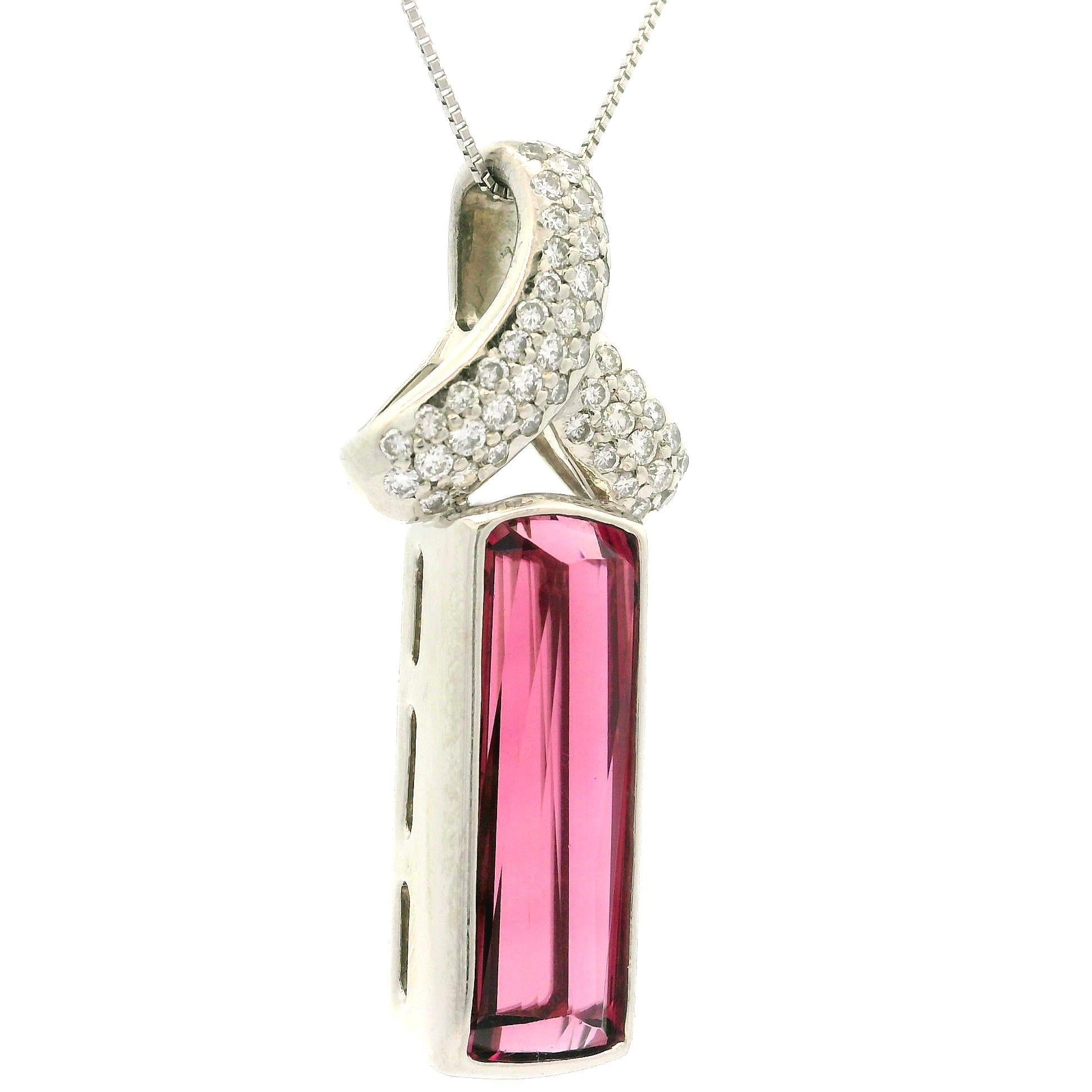 Pendentif en platine GIA 7.82ct Tourmaline rose et diamant avec chaton Chaîne ajustable en vente 9