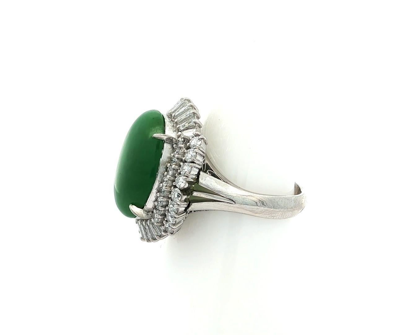 Platin GIA 8,12ctw Burma A Apfel Grün Jade w / Diamant Halo Aussage Ring Damen im Angebot