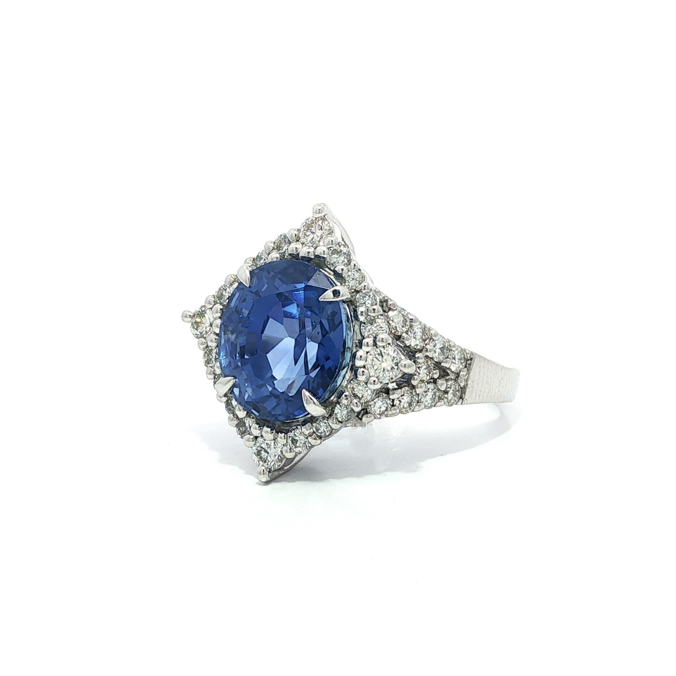 Anello in platino GIA 8ctw Large No Heat Ceylon Cornflower Blue Sapphire Diamond in vendita 4