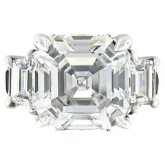 Bague de fiançailles en platine GIA avec diamant solitaire taille Asscher et 3 pierres trapézoïdales