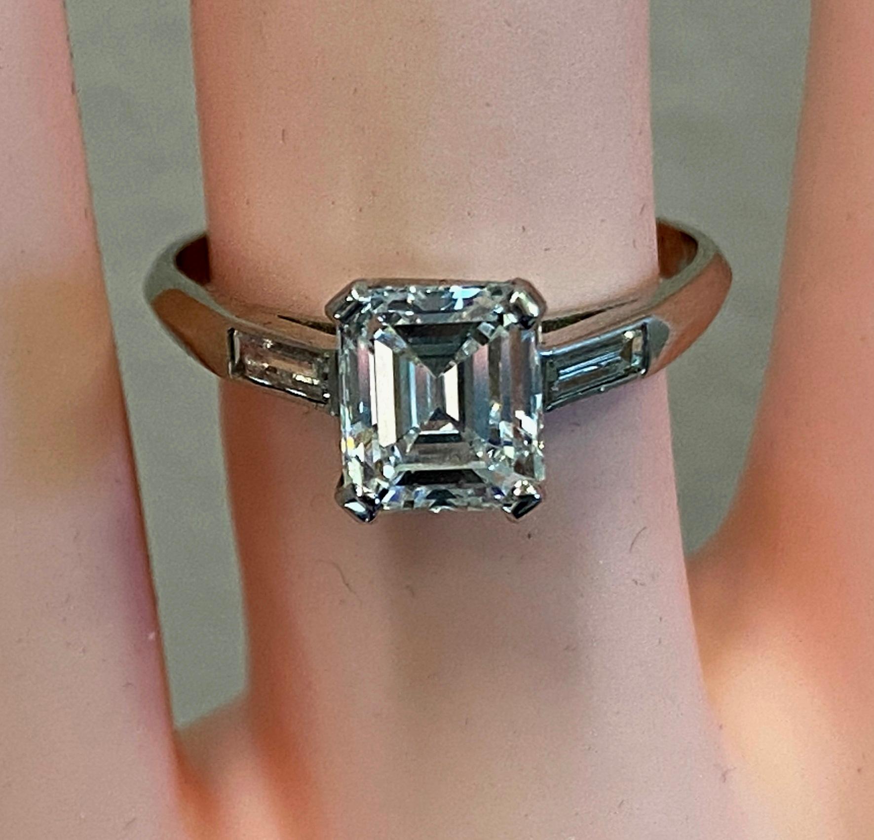 Platinum GIA Certified 1.36 Carat Emerald Cut Diamond Ring For Sale 4