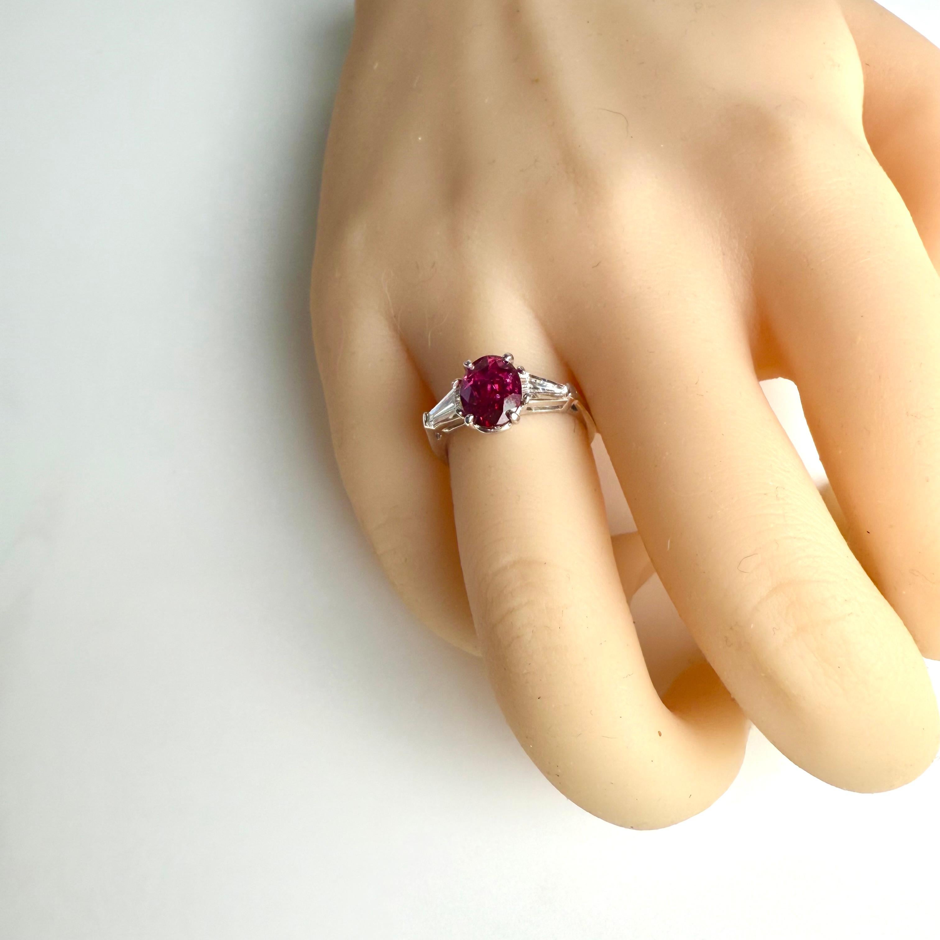 Platinum GIA Certified 2.09 Carat Ruby and Diamond Ring For Sale 3