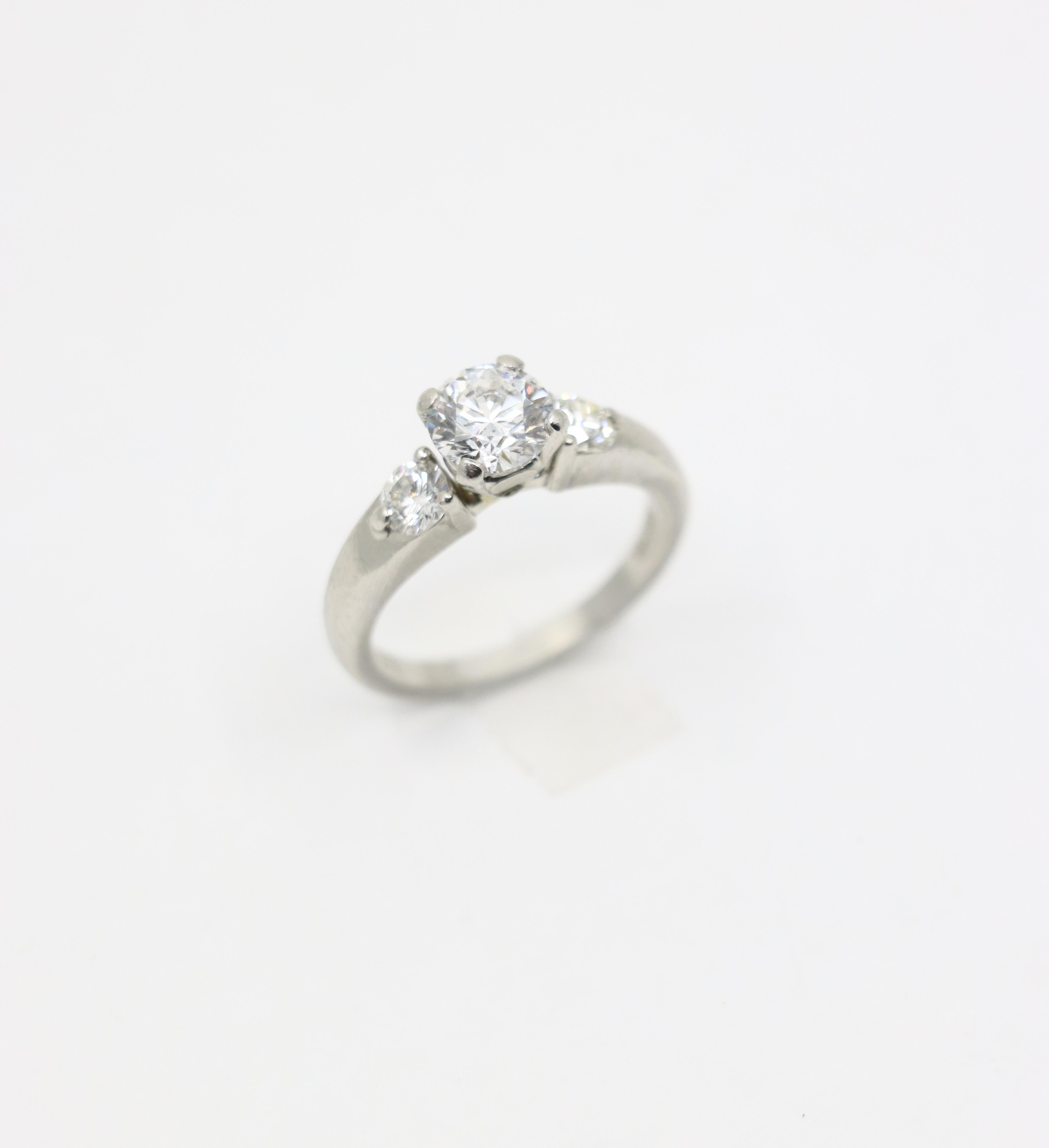Platinum GIA Certified Diamond Ring In Good Condition For Sale In Flushing, NY