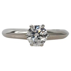 Anello solitario in platino con diamante certificato GIA da 0,77 carati